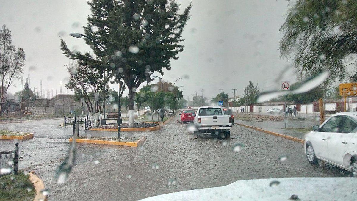  Protección Civil de Querétaro reporta fuerte lluvia en la zona surponiente