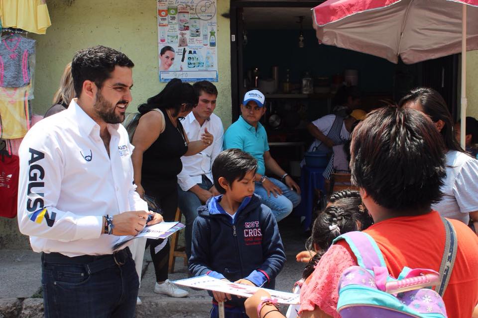  Más oportunidades de empleo y estudio para los jóvenes, propone Agustín Dorantes en Peñuelas