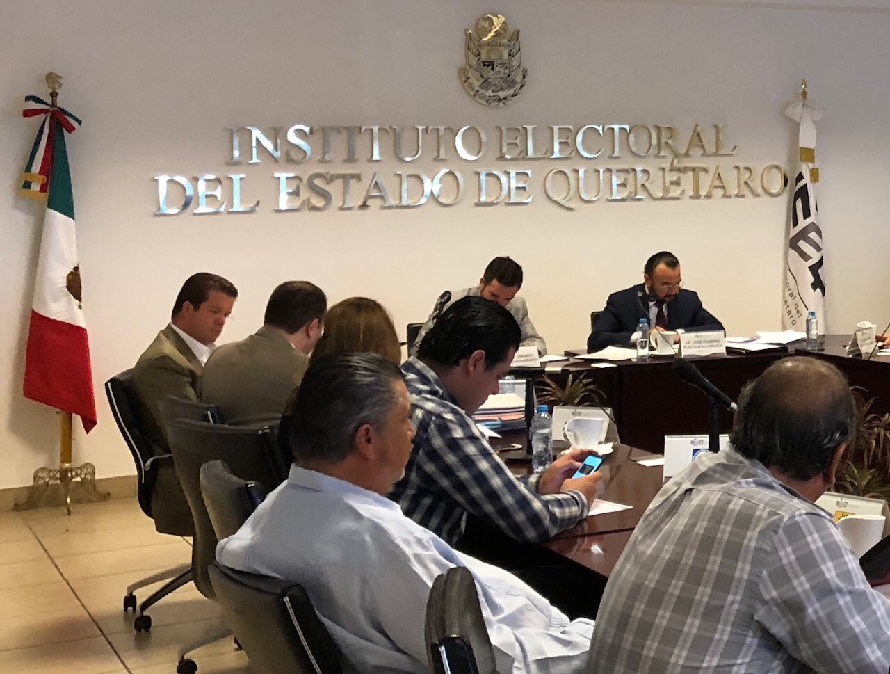  IEEQ exime al PAN de presuntas violaciones electorales