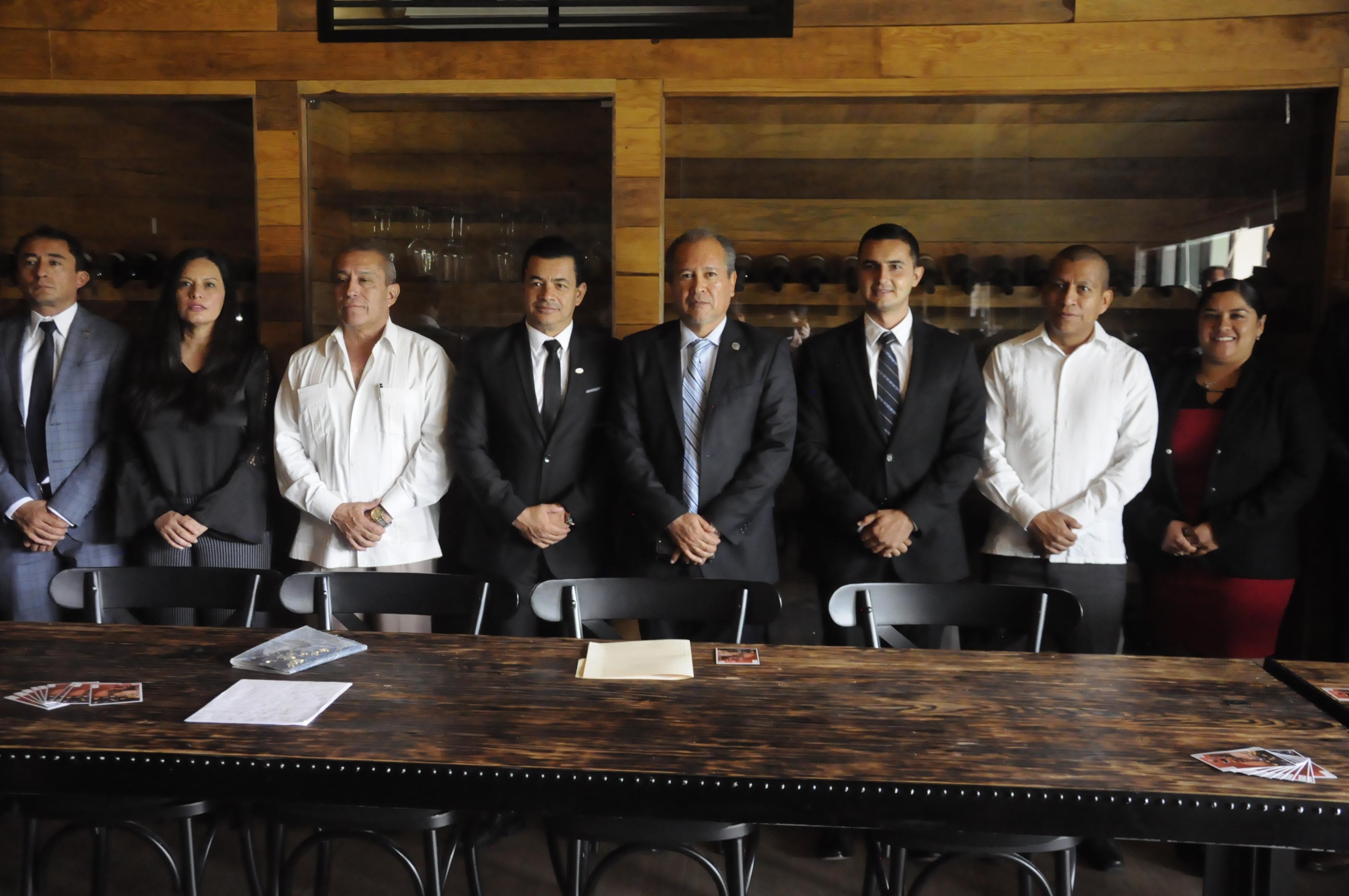  Presentan el Modelo de Gestión de Fiscalía ante Abogados Litigantes en el municipio de Cadereyta de Montes