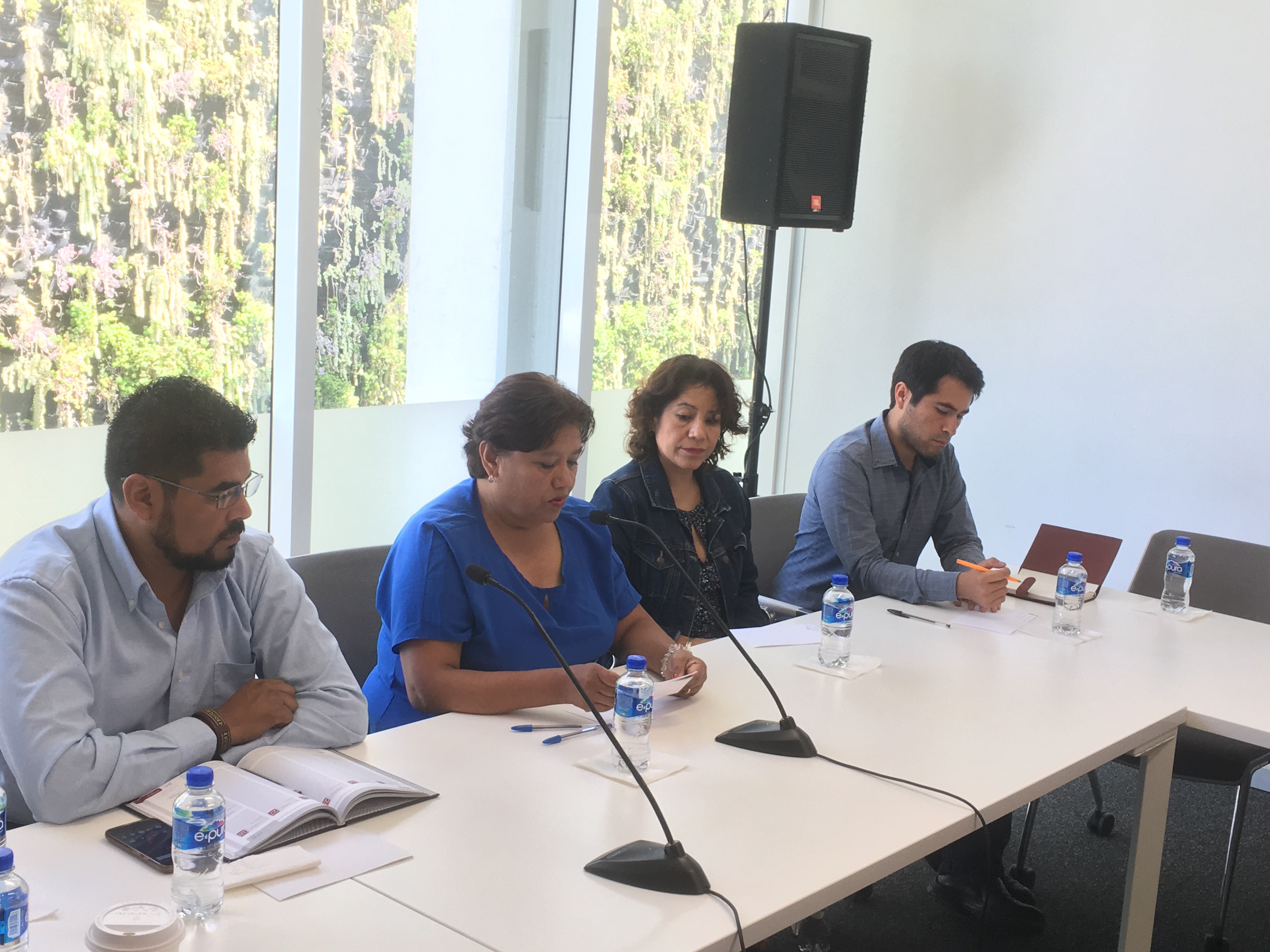  Diputados y regidores electos de Morena se reúnen con representantes de organizaciones civiles