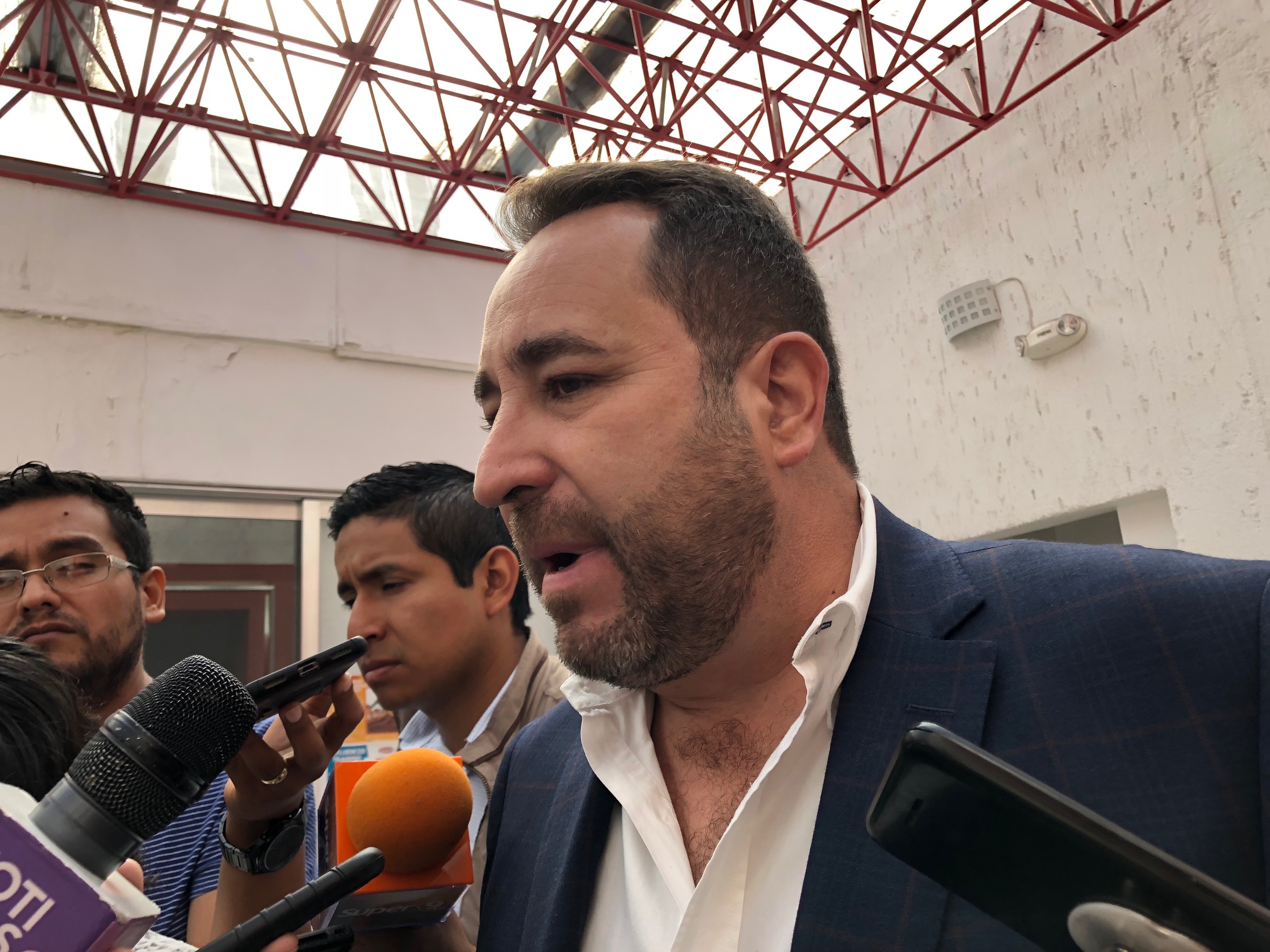  Solo faltan 14 licitaciones en Querétaro del programa Escuelas al Cien