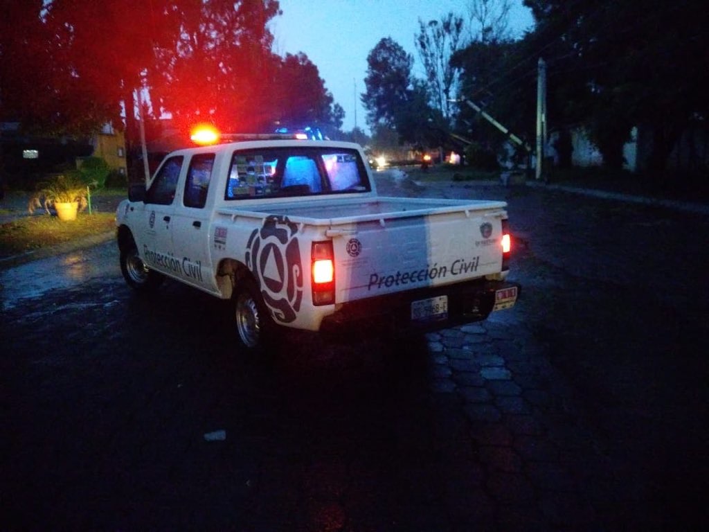  Personal mantiene monitoreo tras lluvia en Querétaro