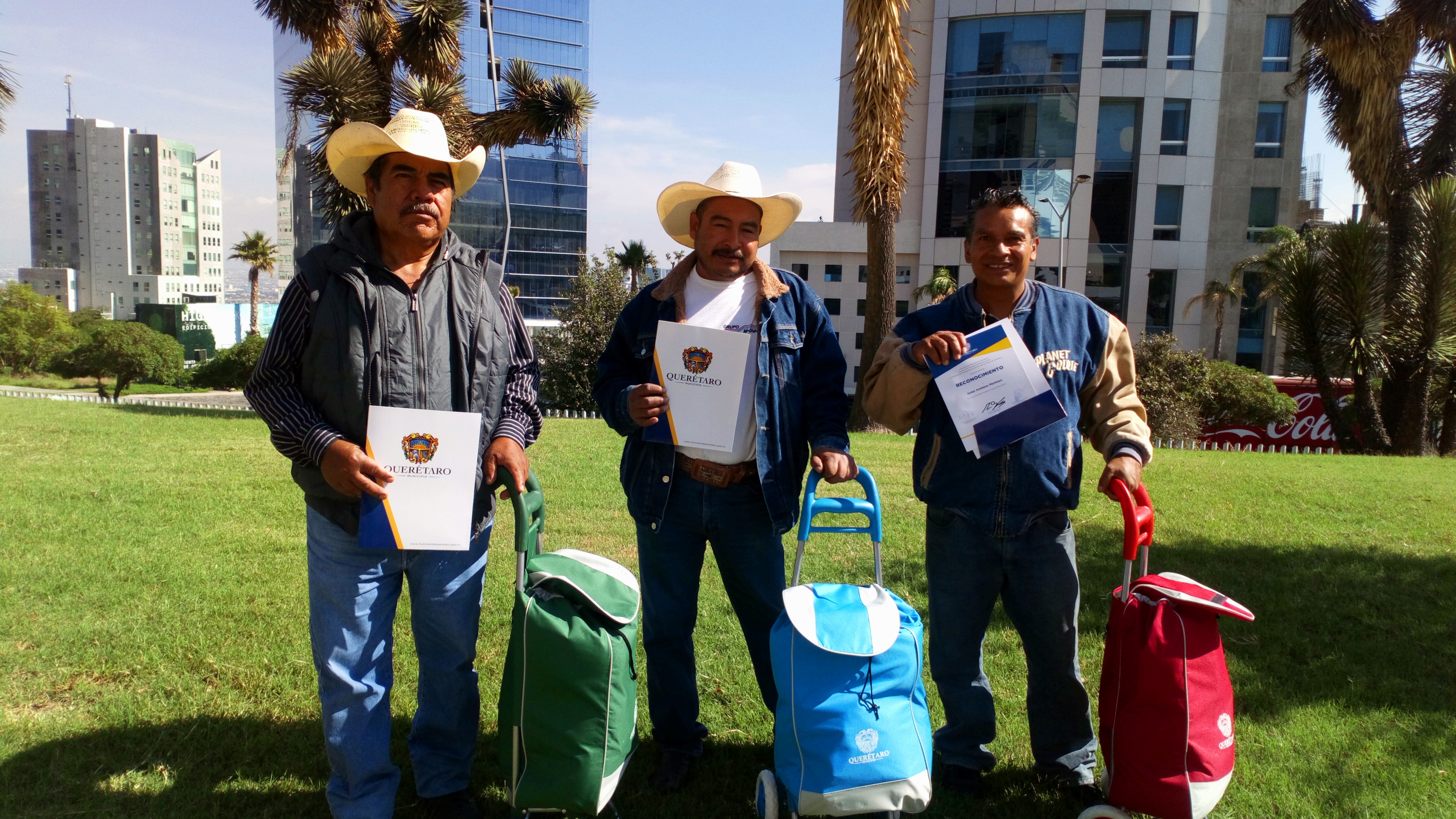  Por asistencia y puntualidad, entregan 500 incentivos a sindicalizados del municipio de Querétaro