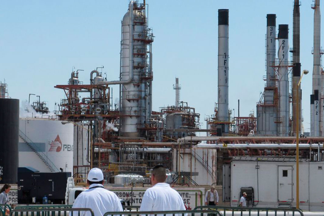  ¿Invertir en refinerías es un riesgo para México?
