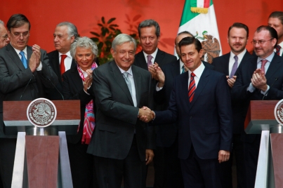  La reforma educativa va para atrás: AMLO; habrá respeto a decisiones del nuevo gobierno: EPN
