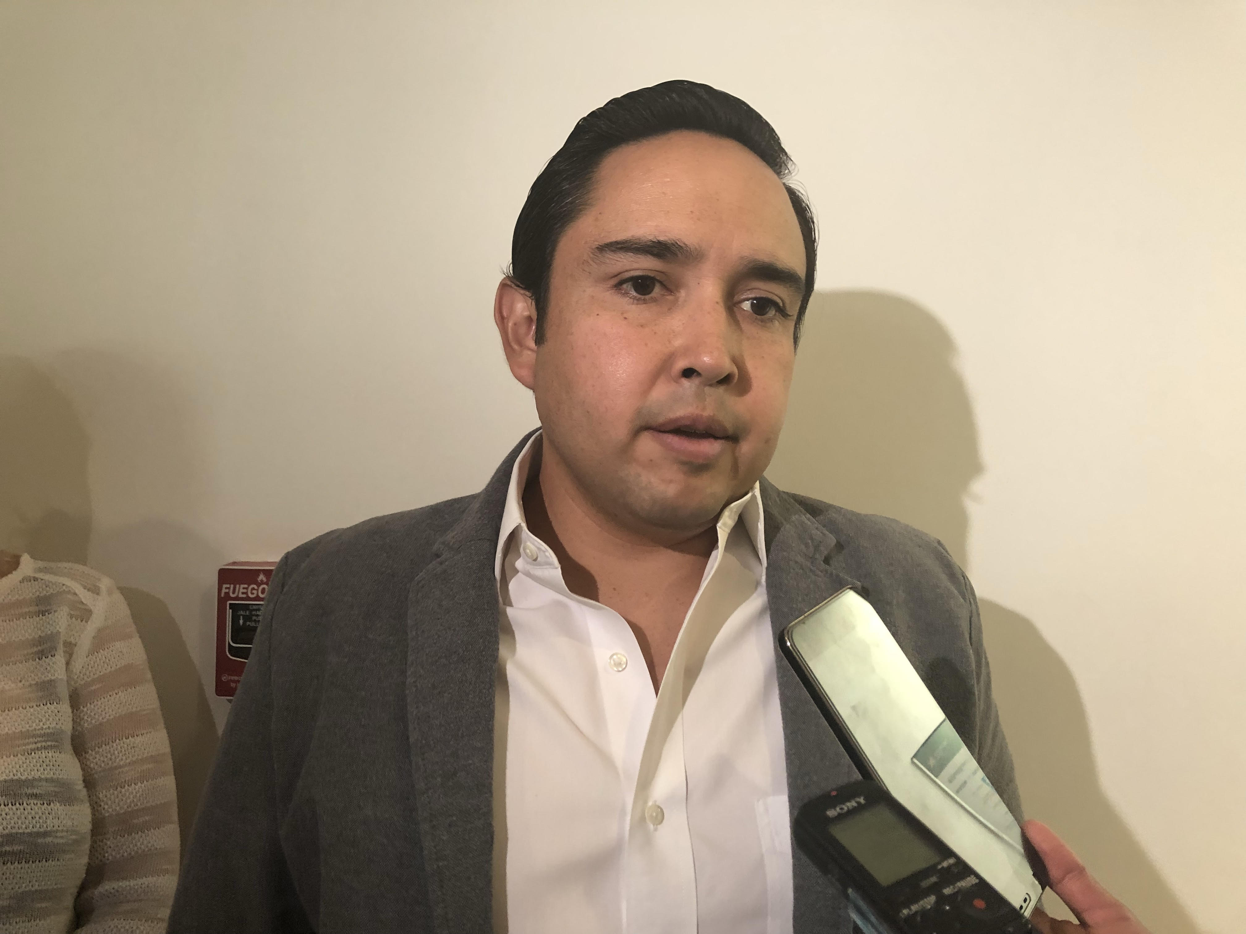  Salario de los diputados en Querétaro es el mismo desde hace 20 años: Rangel Méndez