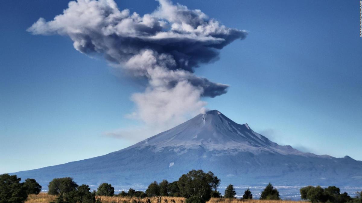  Piden extremar precauciones ante posible caída de ceniza del Popocatépetl