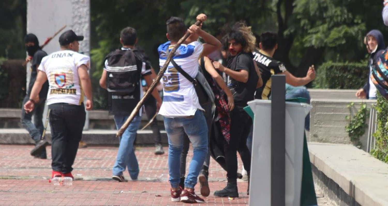  Estudiantes de la UNAM se van a paro como protesta por agresiones