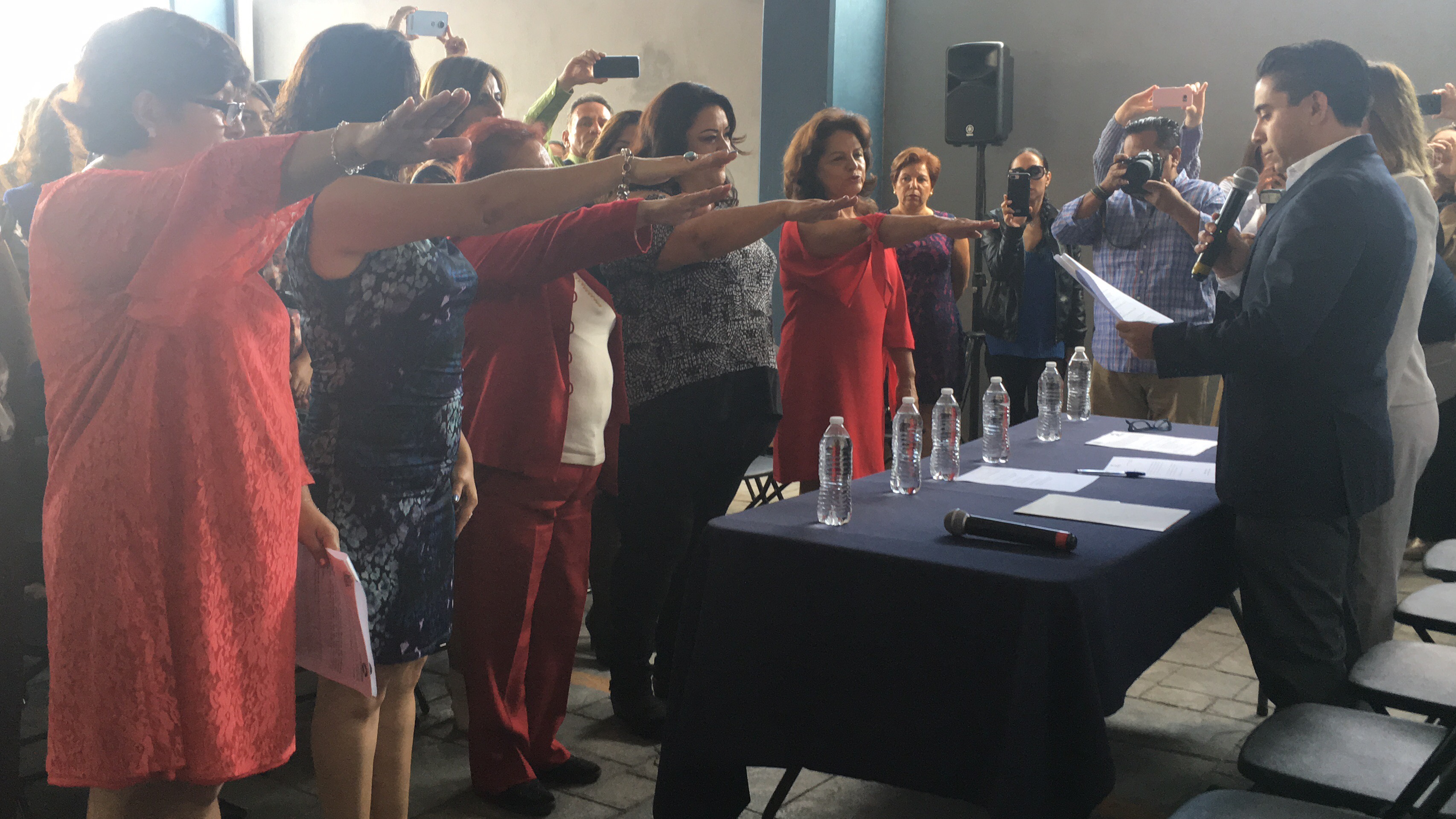  Toma protesta Consejo Directivo del Instituto Municipal de la Mujer en Corregidora