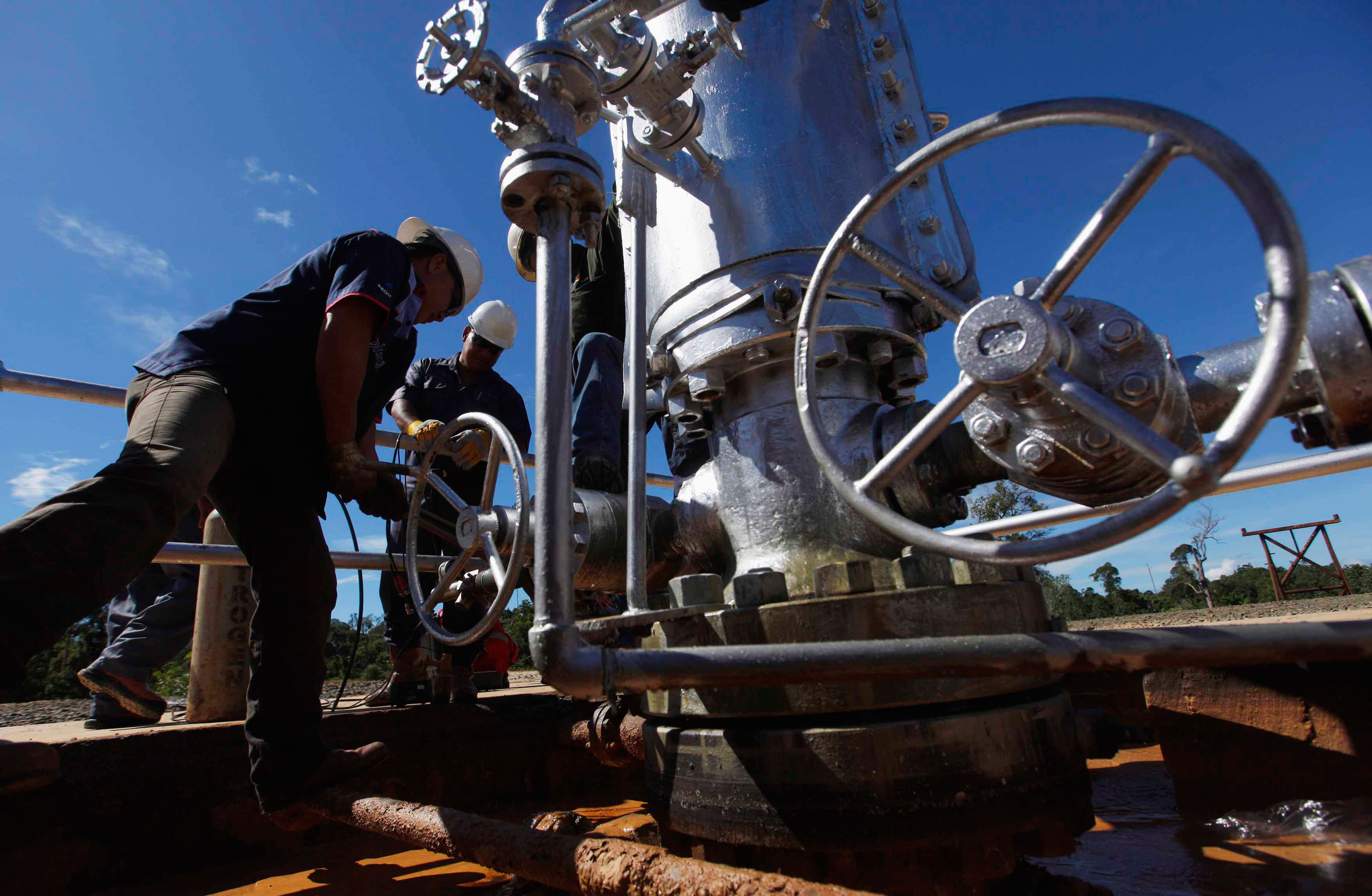  Pemex prevé aumentar su producción petrolera desarrollando 20 campos nuevos