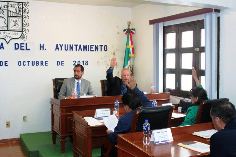  Rinden protesta nuevos funcionarios del municipio de El Marqués