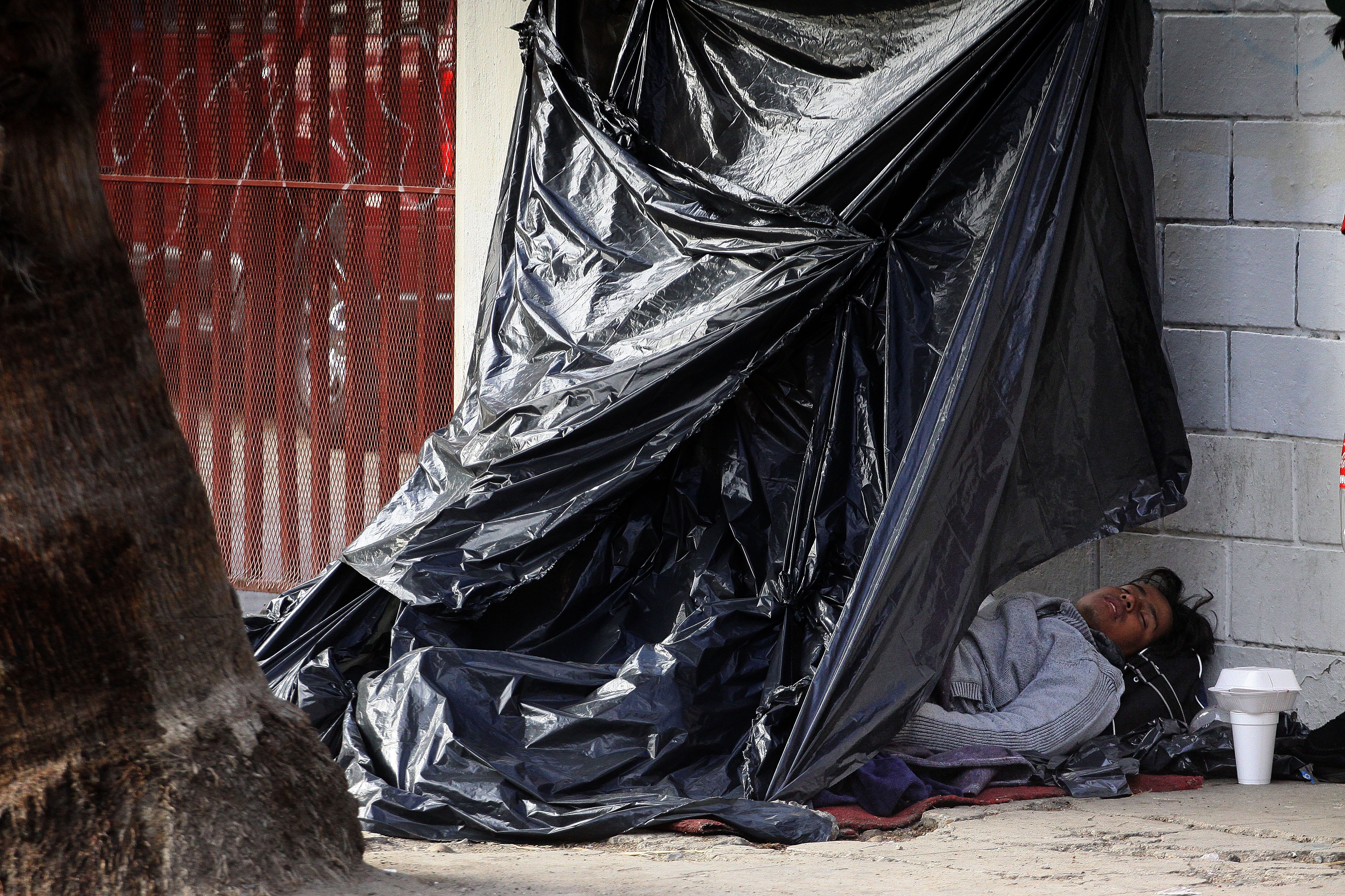  México debe aplicar un “plan de emergencia” para caravana migrante, asegura la ONG “Sin Fronteras”