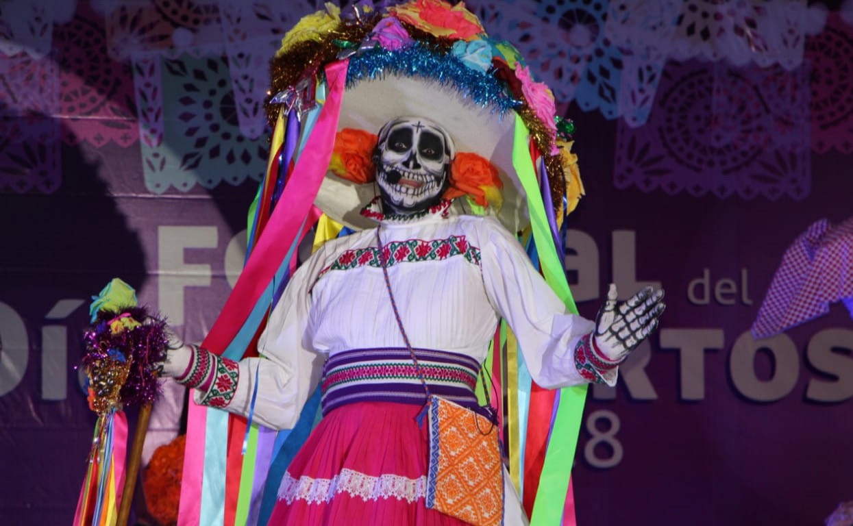  Concluye Festival de Día de Muertos en Queretaro con la asistencia de más de 23 mil personas