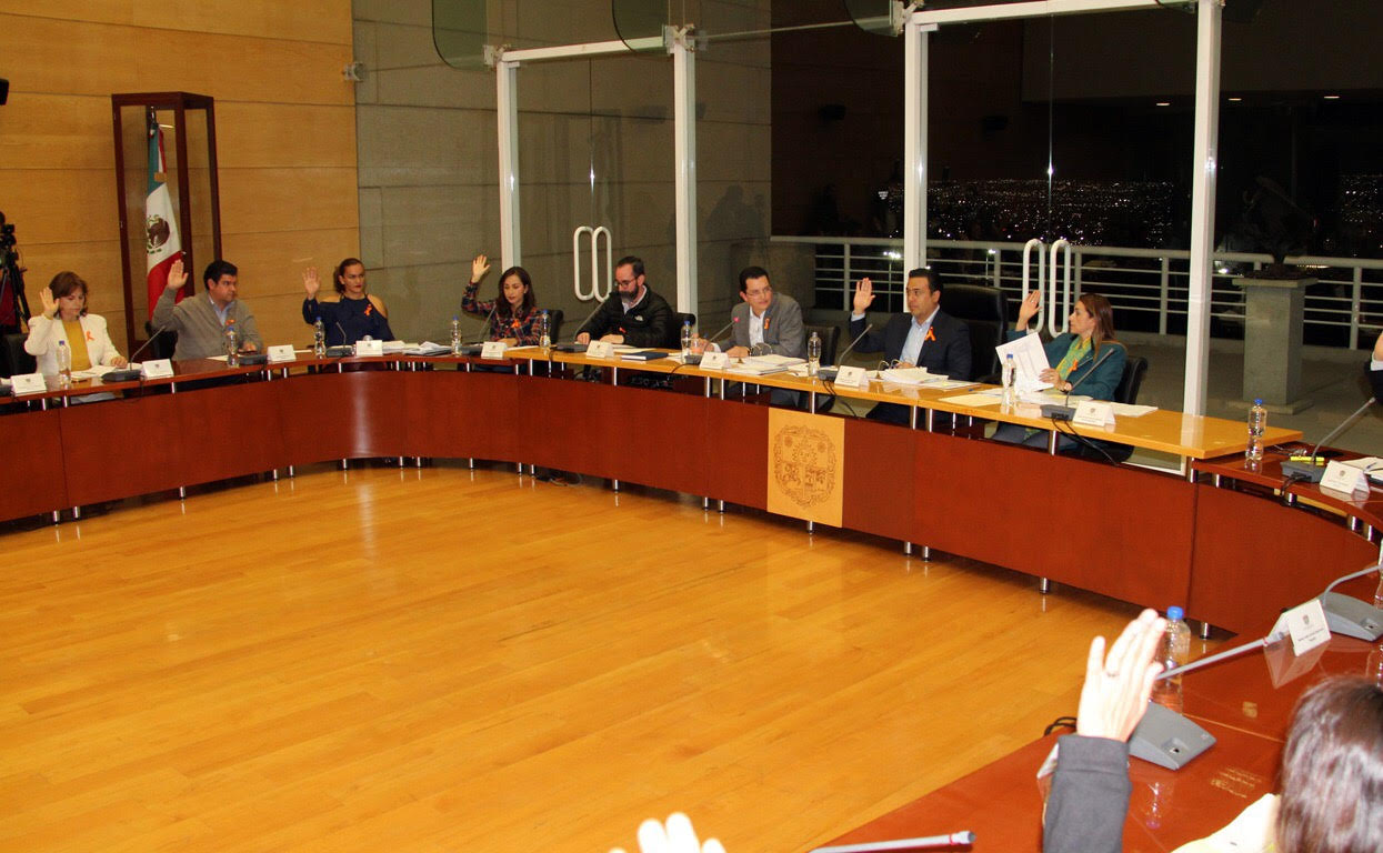  Ayuntamiento de Querétaro aprueba Ley de Ingresos por cinco mil 164 mdp