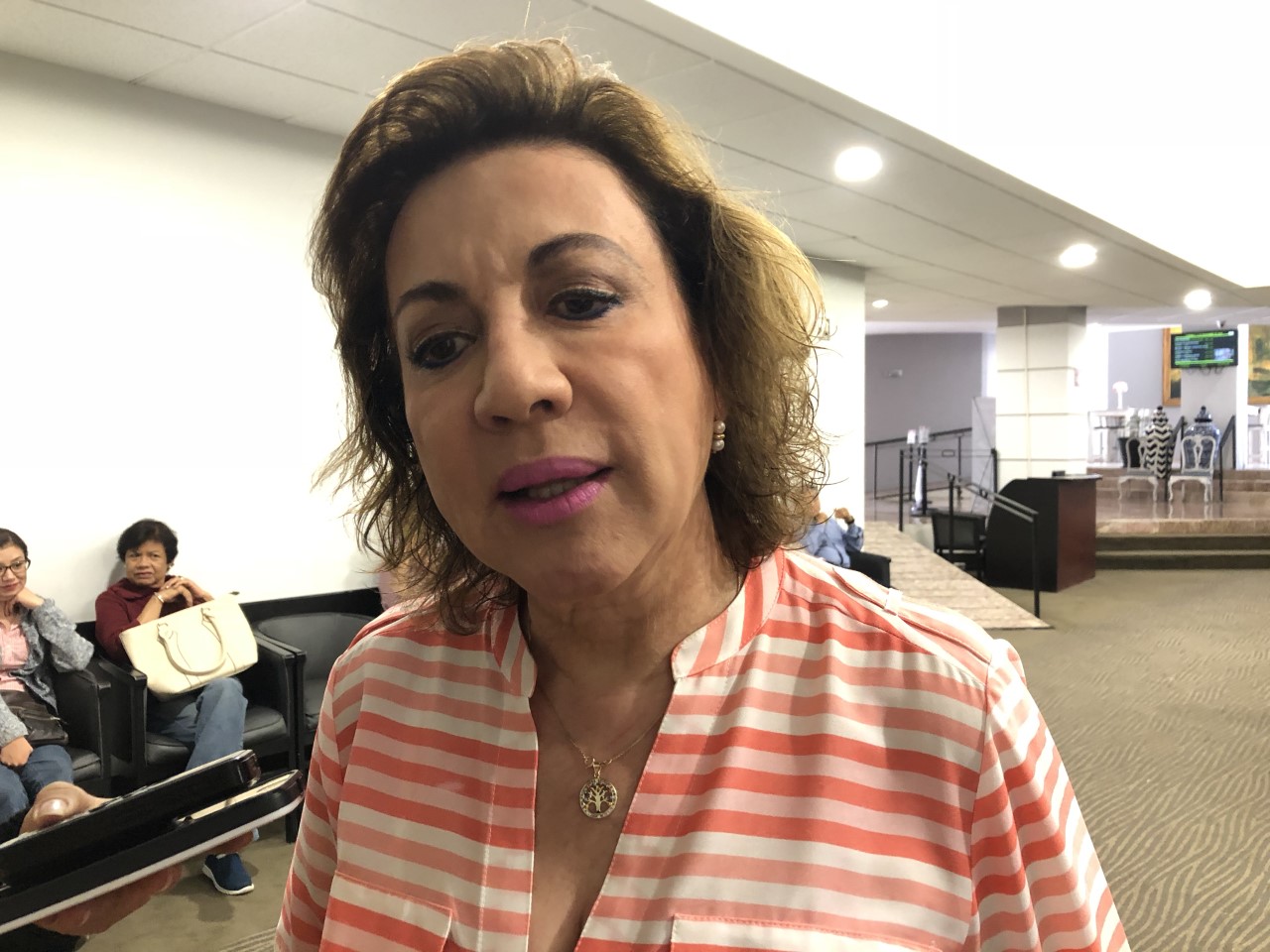  Ruptura de Calderón hará daño a la oposición en México: Guadalupe Murguía