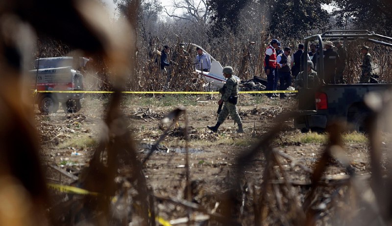  AMLO niega conspiración en tragedia aérea de Puebla