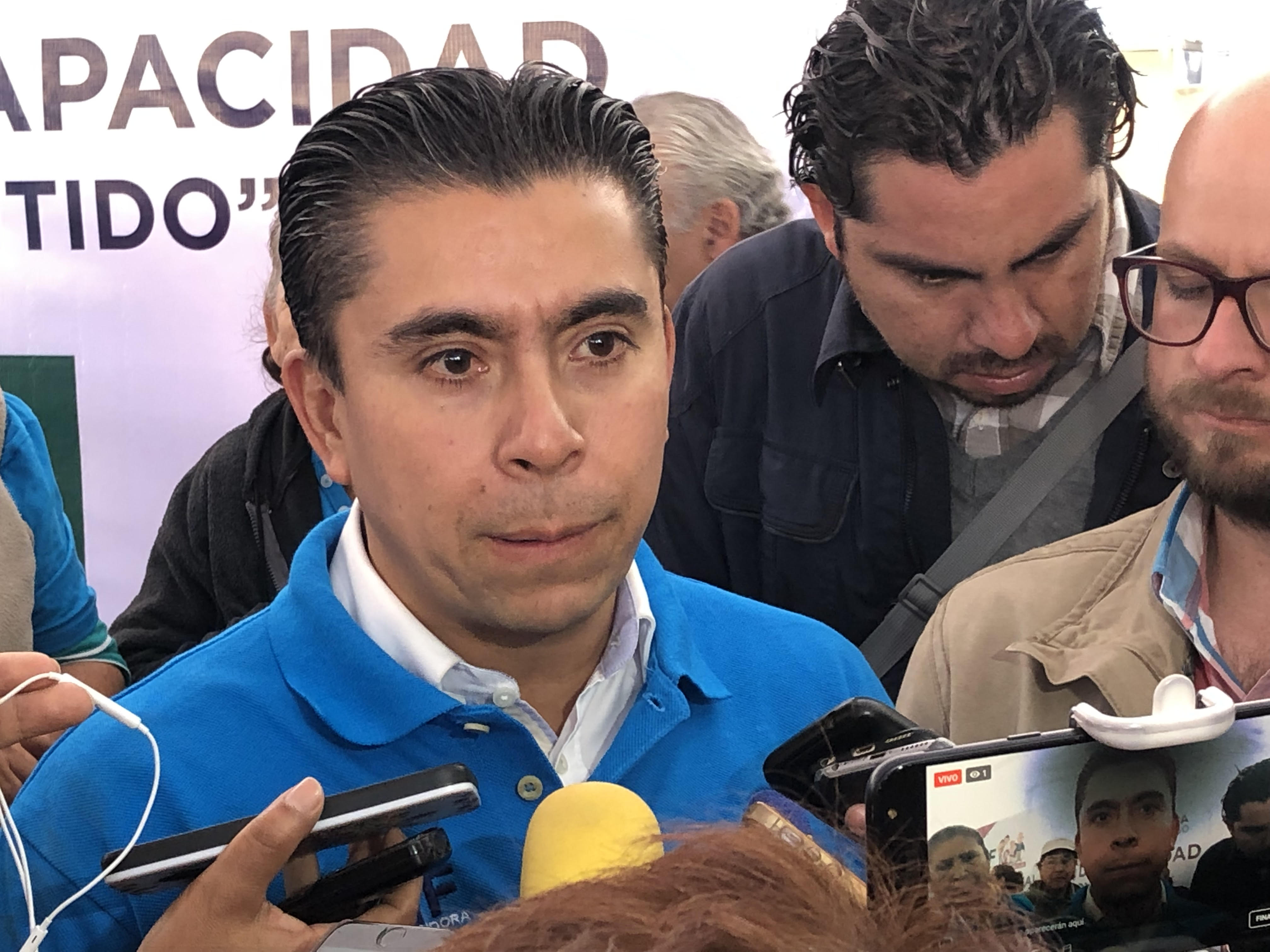  Roberto Sosa busca reunirse con gobernador para presentar proyectos
