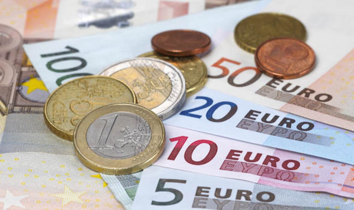  El euro cumple 20 años y sigue como segunda moneda global pese desequilibrios