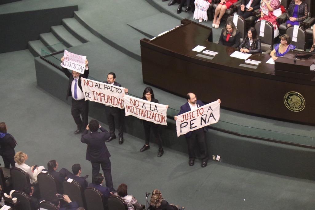  Denuncia iniciativa ciudadana Ahora censura en toma de protesta de AMLO