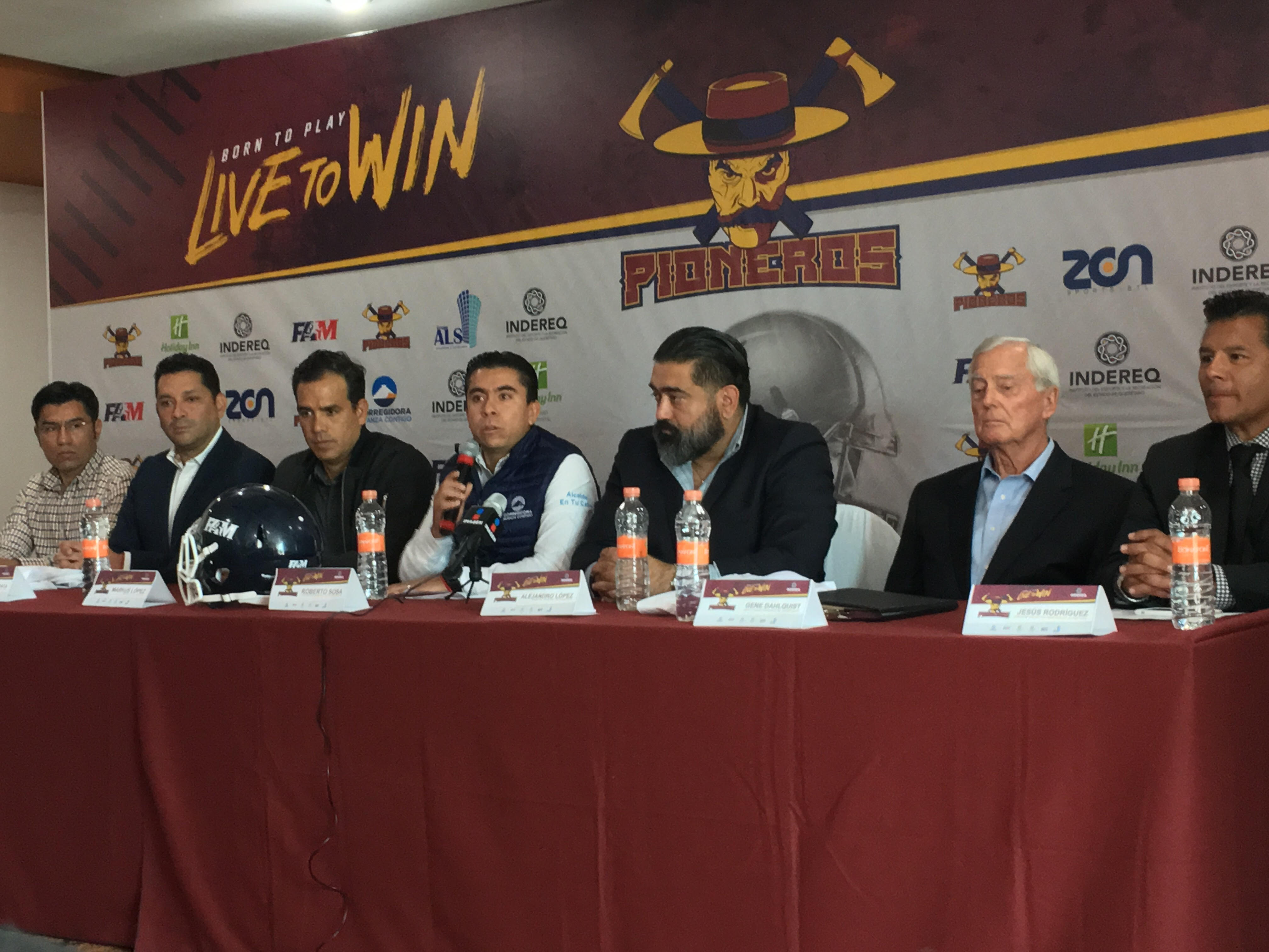  Con equipo “Pioneros”, Querétaro incursiona en football americano