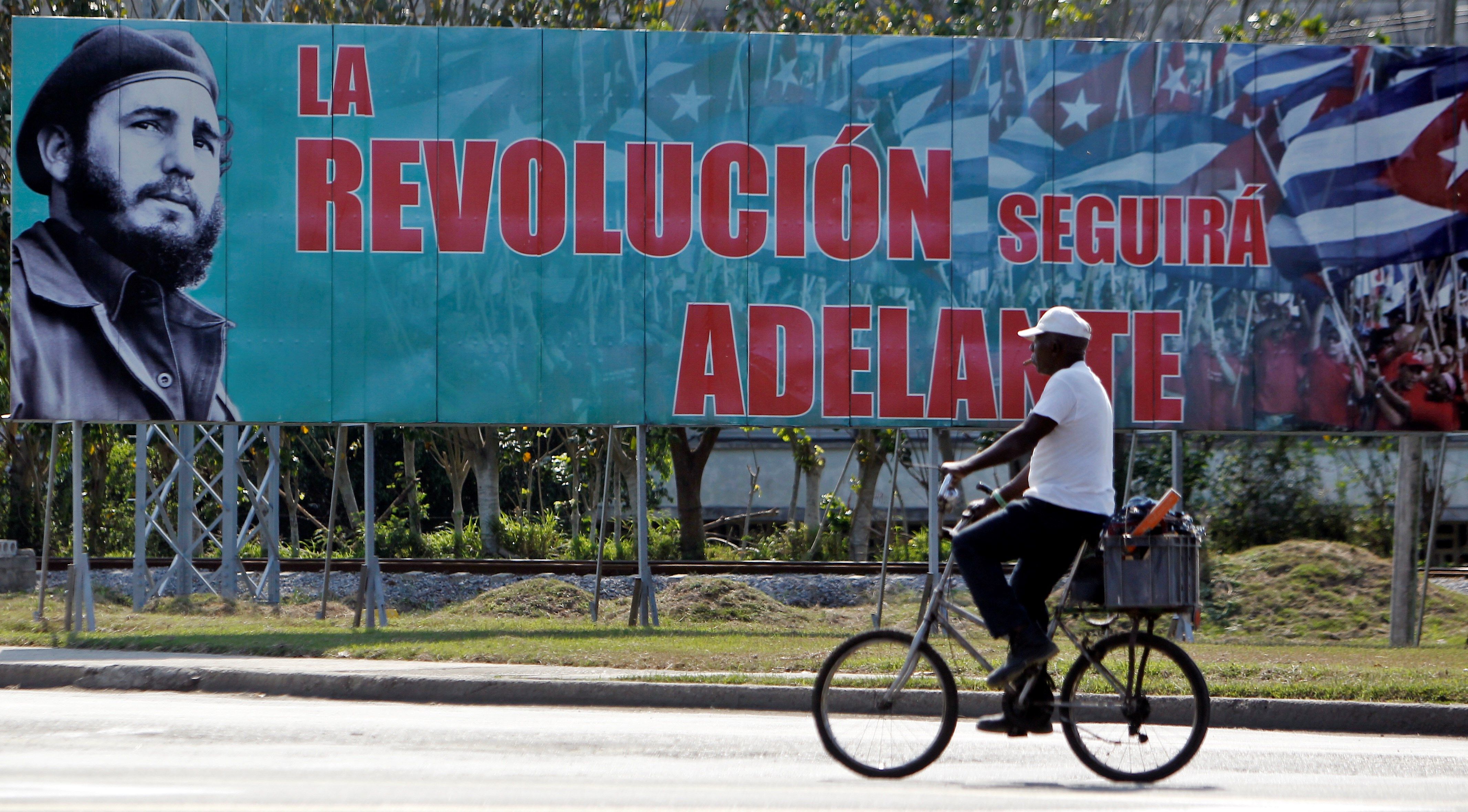  Raúl Castro insta a cubanos a prepararse para los “peores escenarios” frente a Estados Unidos
