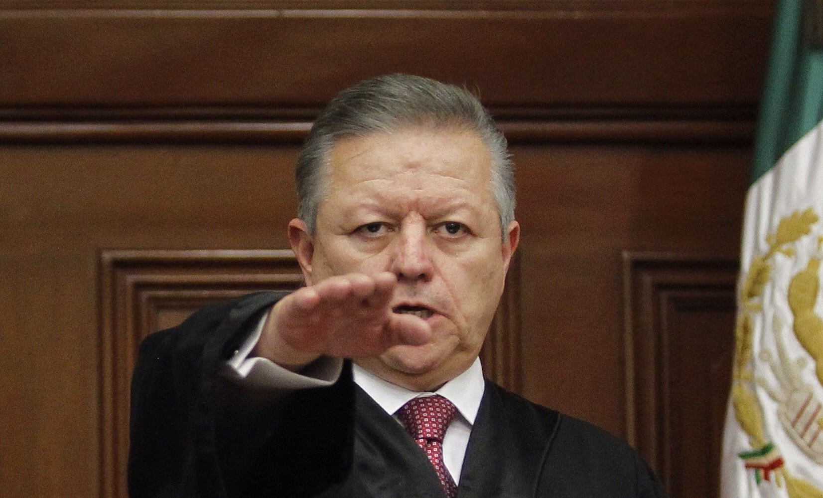  Promete Arturo Zaldívar “renovar el Poder Judicial” tras asumir presidencia de la SCJN