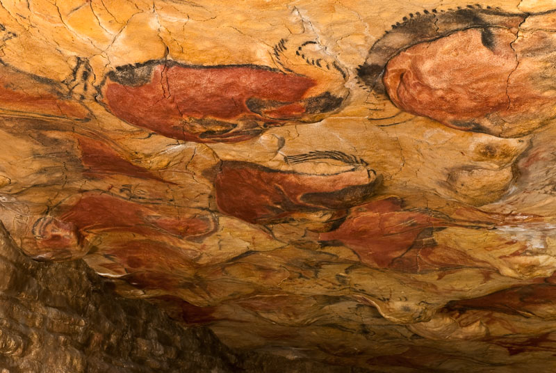  Encuentran tres nuevos grabados de más de 20 mil años en la cueva de Altamira