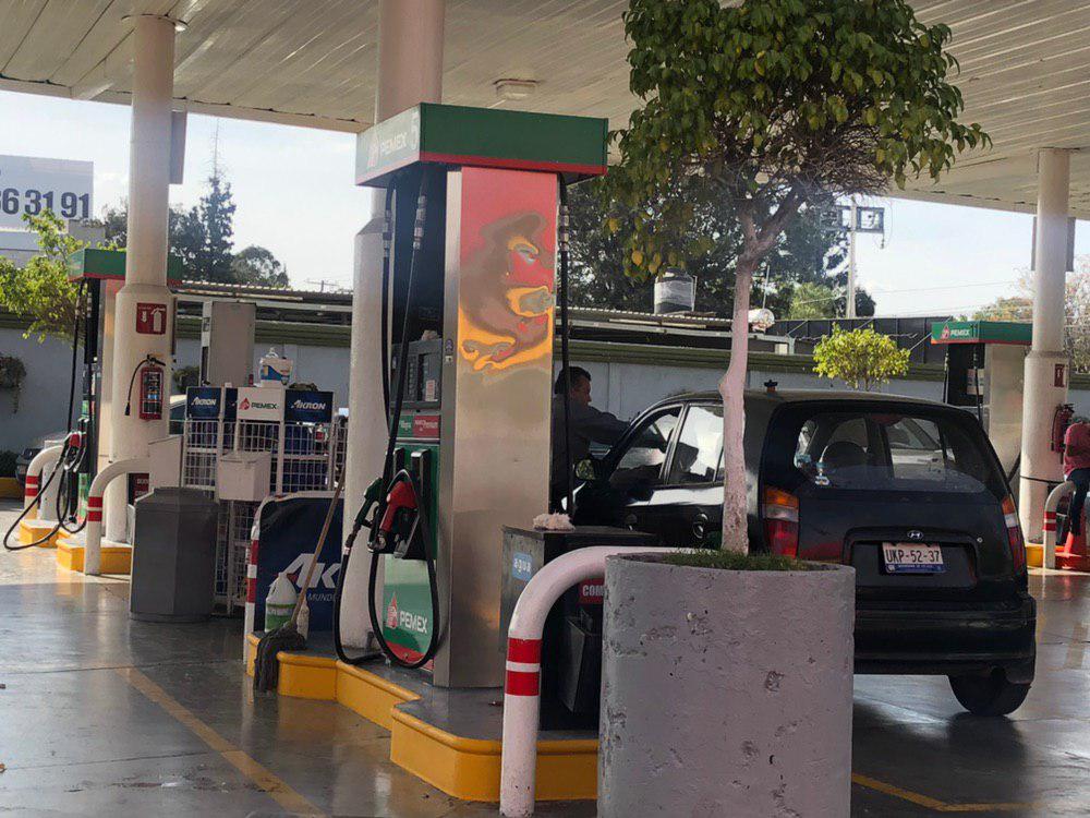  Necesarios, 30 mil barriles diarios para abastecer a Querétaro: gasolineros