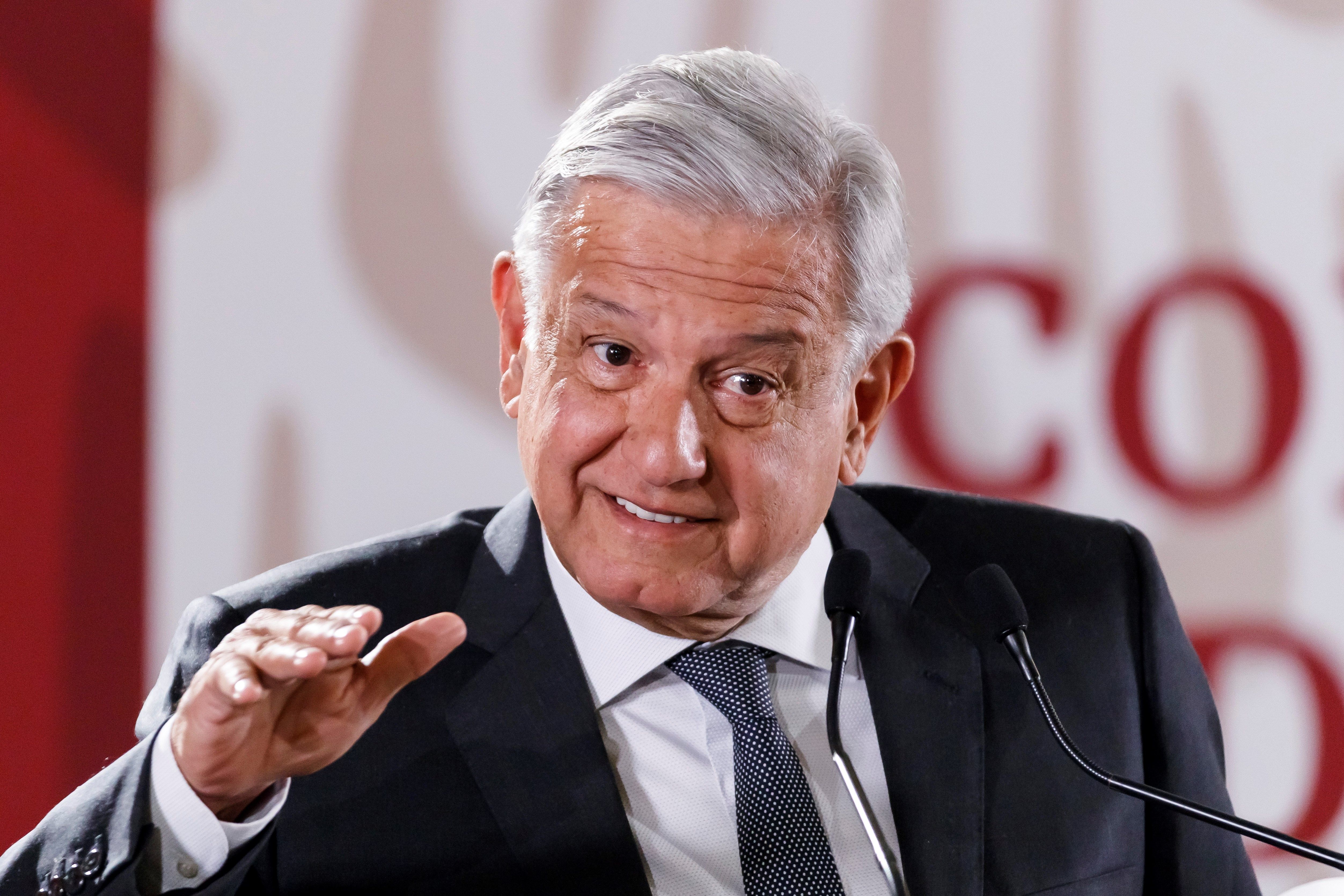  Combate contra el huchicoleo dispara popularidad de López Obrador