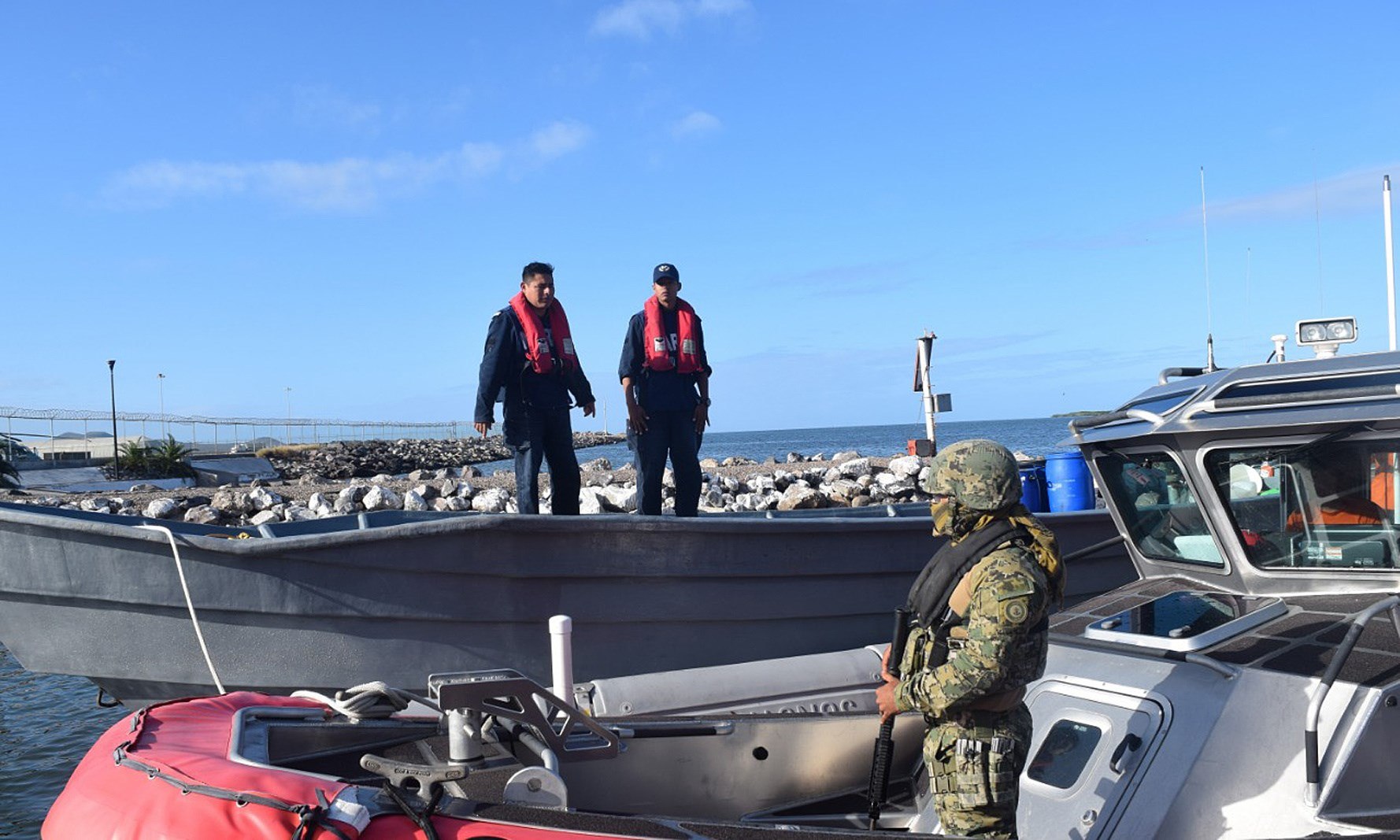  La Marina intercepta embarcación con 630 kilos de cocaína
