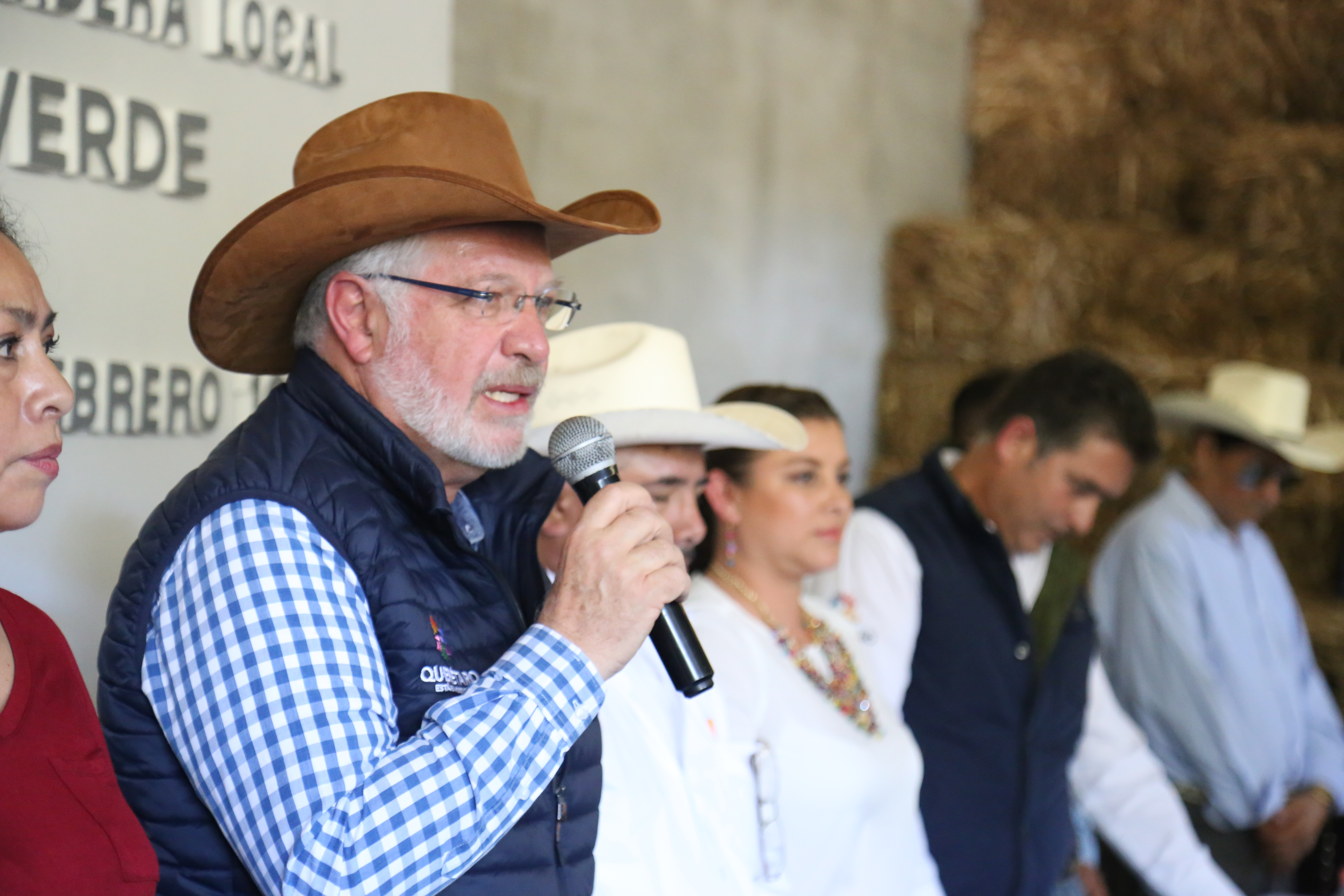  Inaugura Sedea farmacia veterinaria para impulsar ganadería en zona serrana