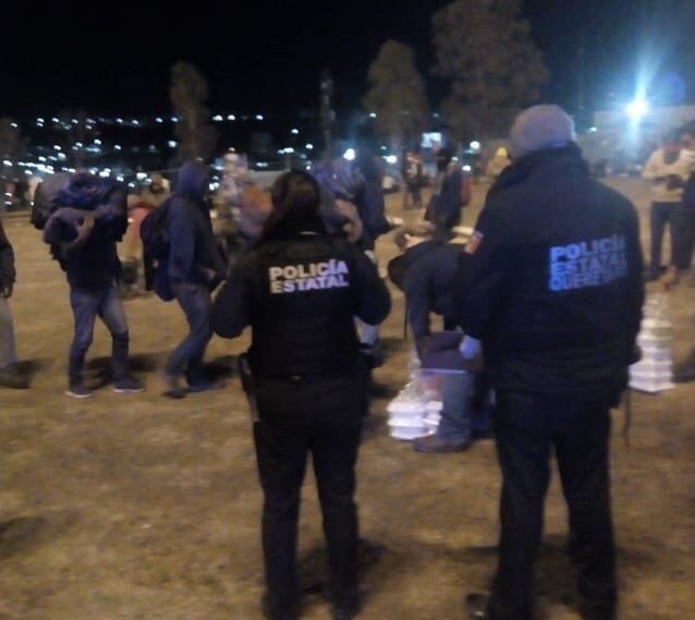  Dejan migrantes Estadio Corregidora; se dirigen a Piedras Negras, Coahuila
