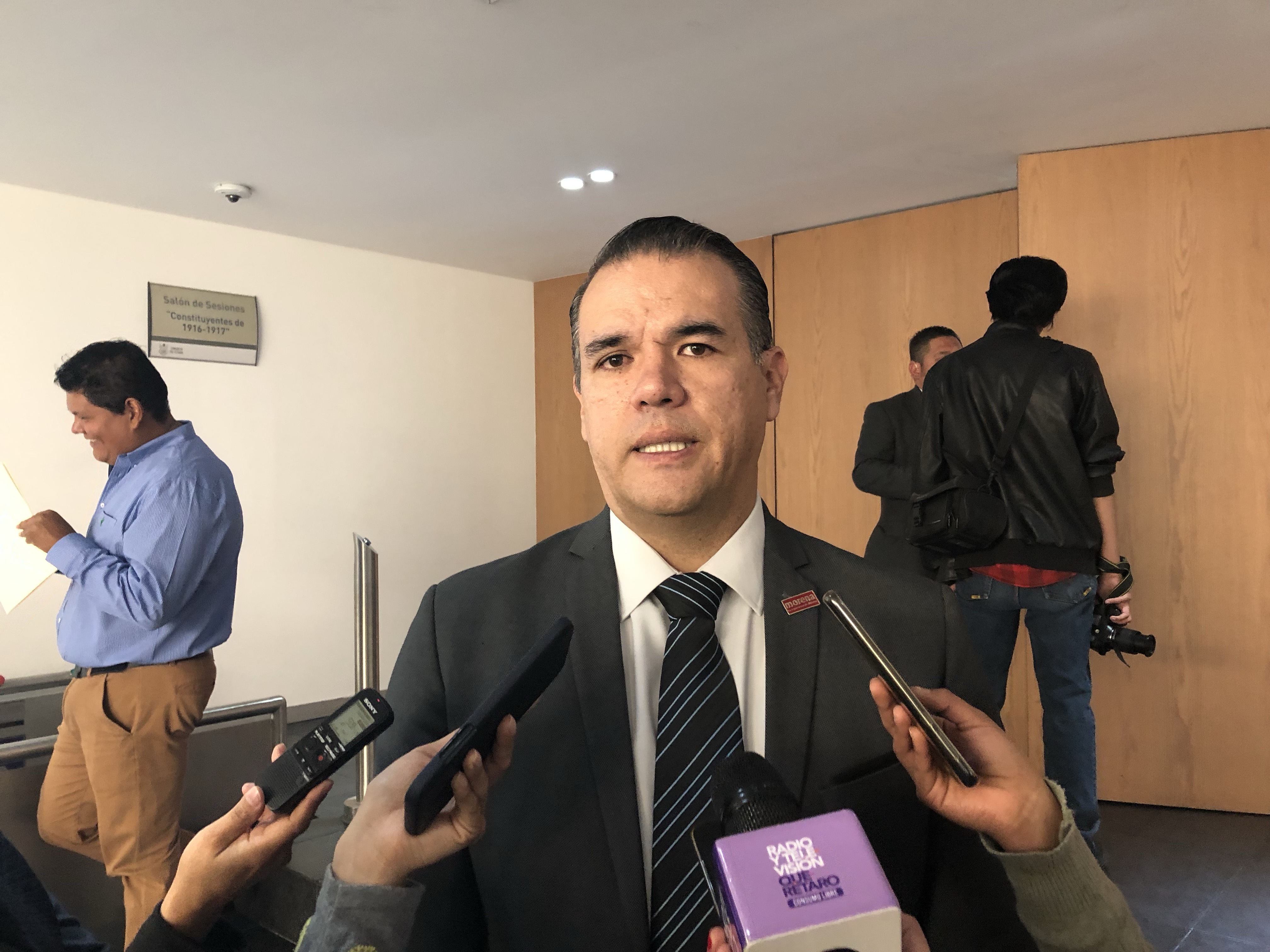  Avala el diputado Mauricio Ruiz entrega directa de apoyos sociales a beneficiarios