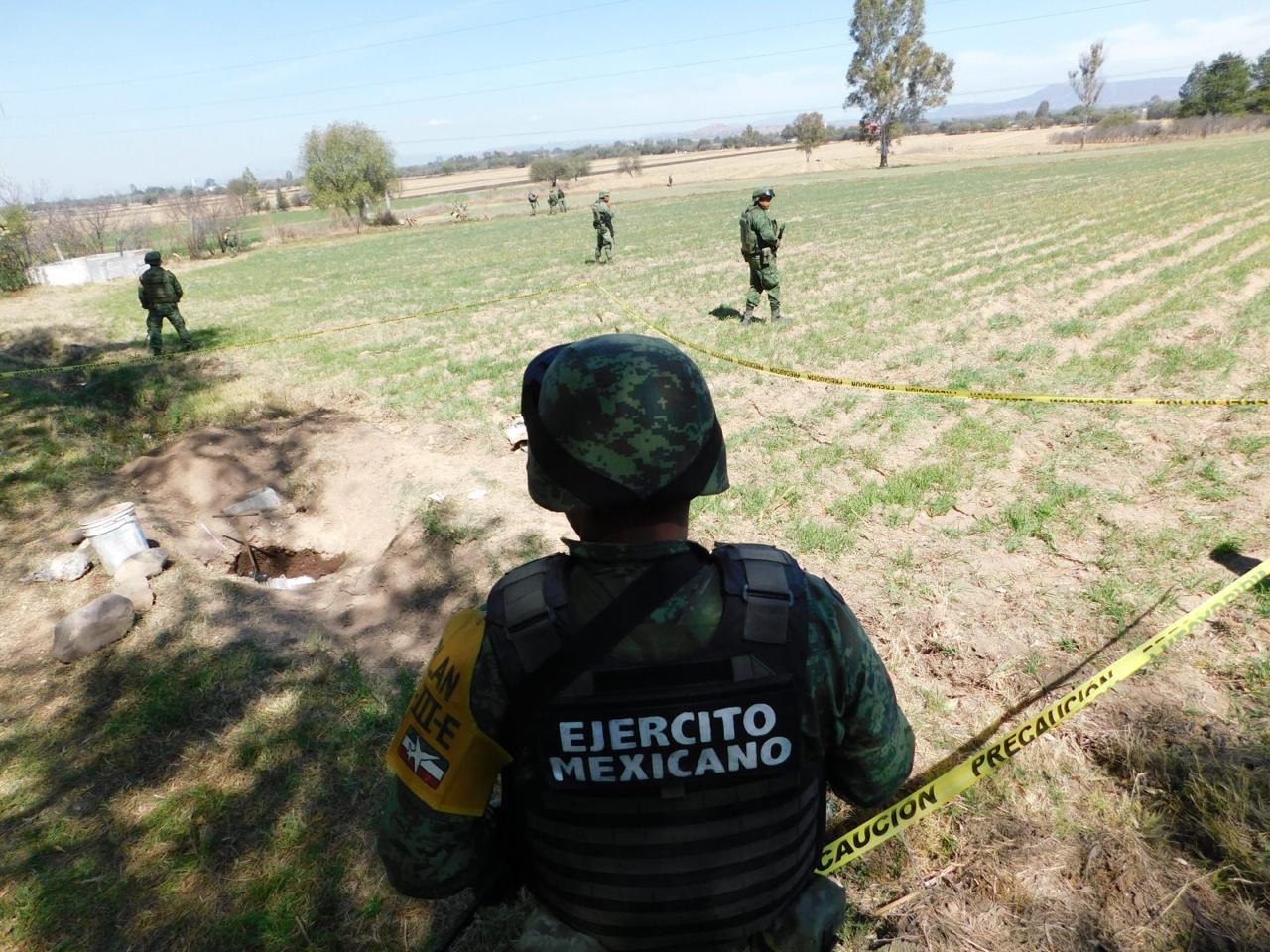  Militares localizan toma clandestina en Pedro Escobedo