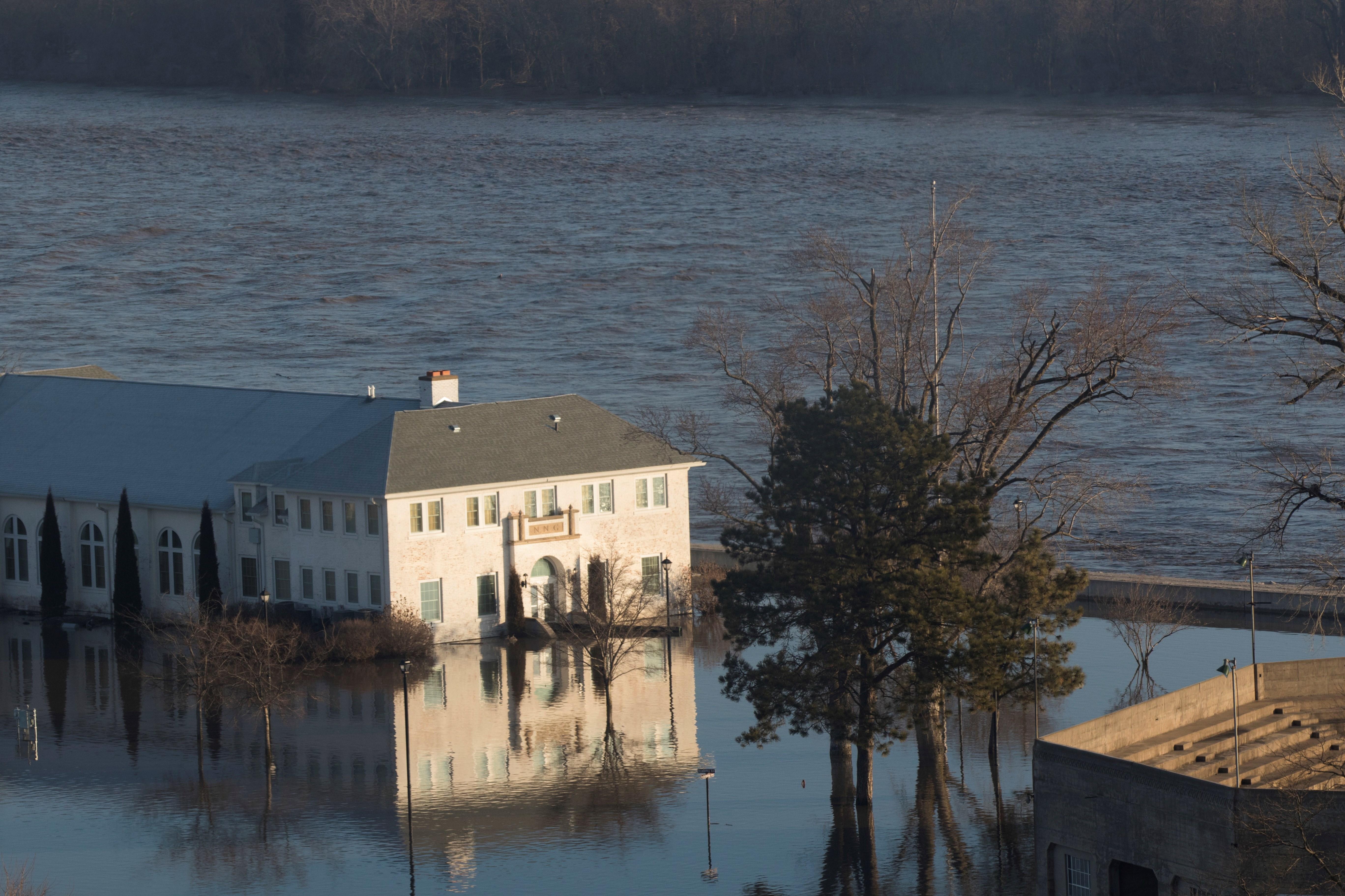  Reconstrucción tras inundaciones en 6 estados de EE.UU. será larga y costosa