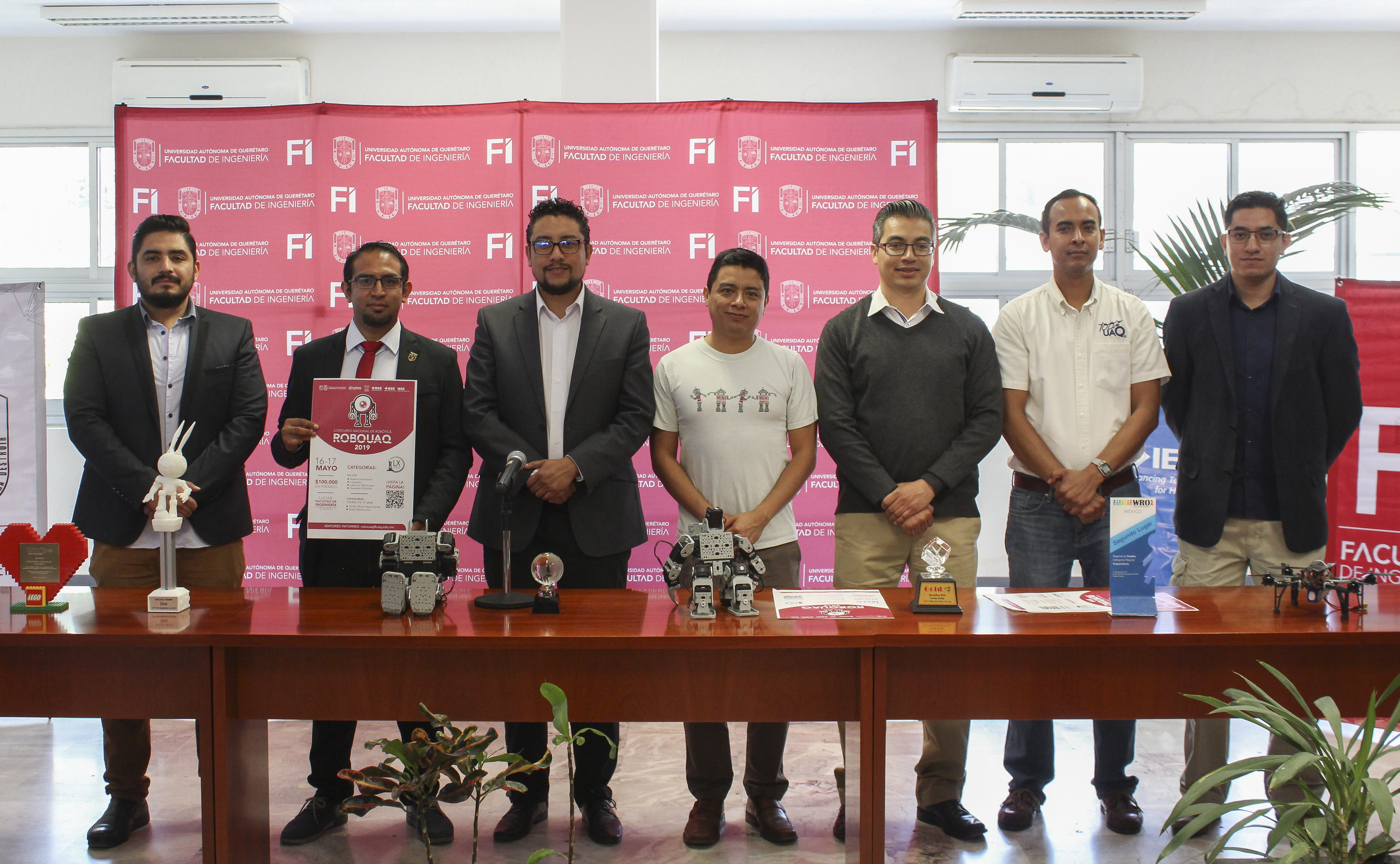  Convocan al RoboUAQ 2019, con 100 mil pesos en premios