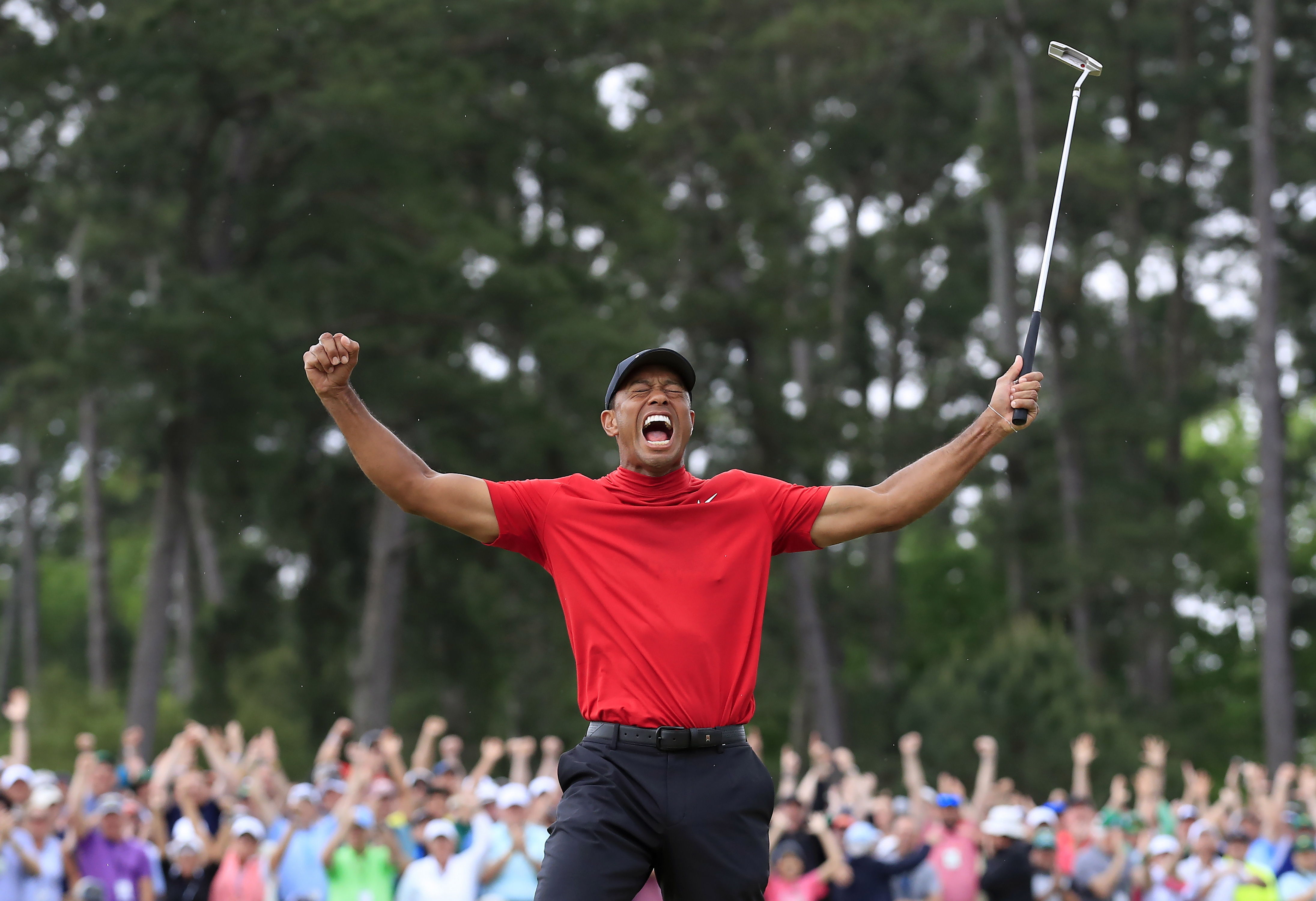  Tiger Woods se corona en Augusta y viste su quinta “chaqueta verde”