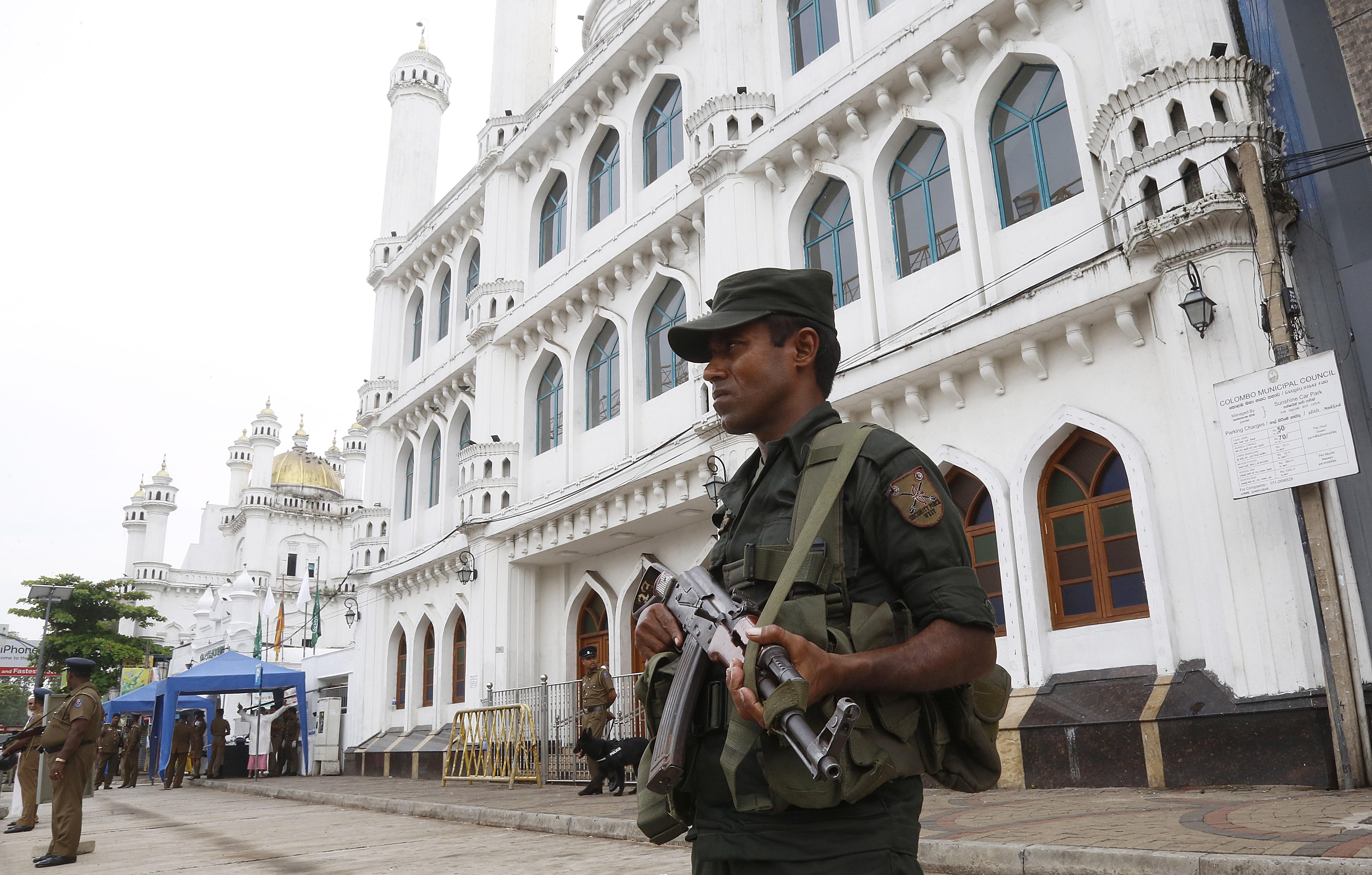  Iglesia católica suspende servicios religiosos en Sri Lanka hasta nuevo aviso