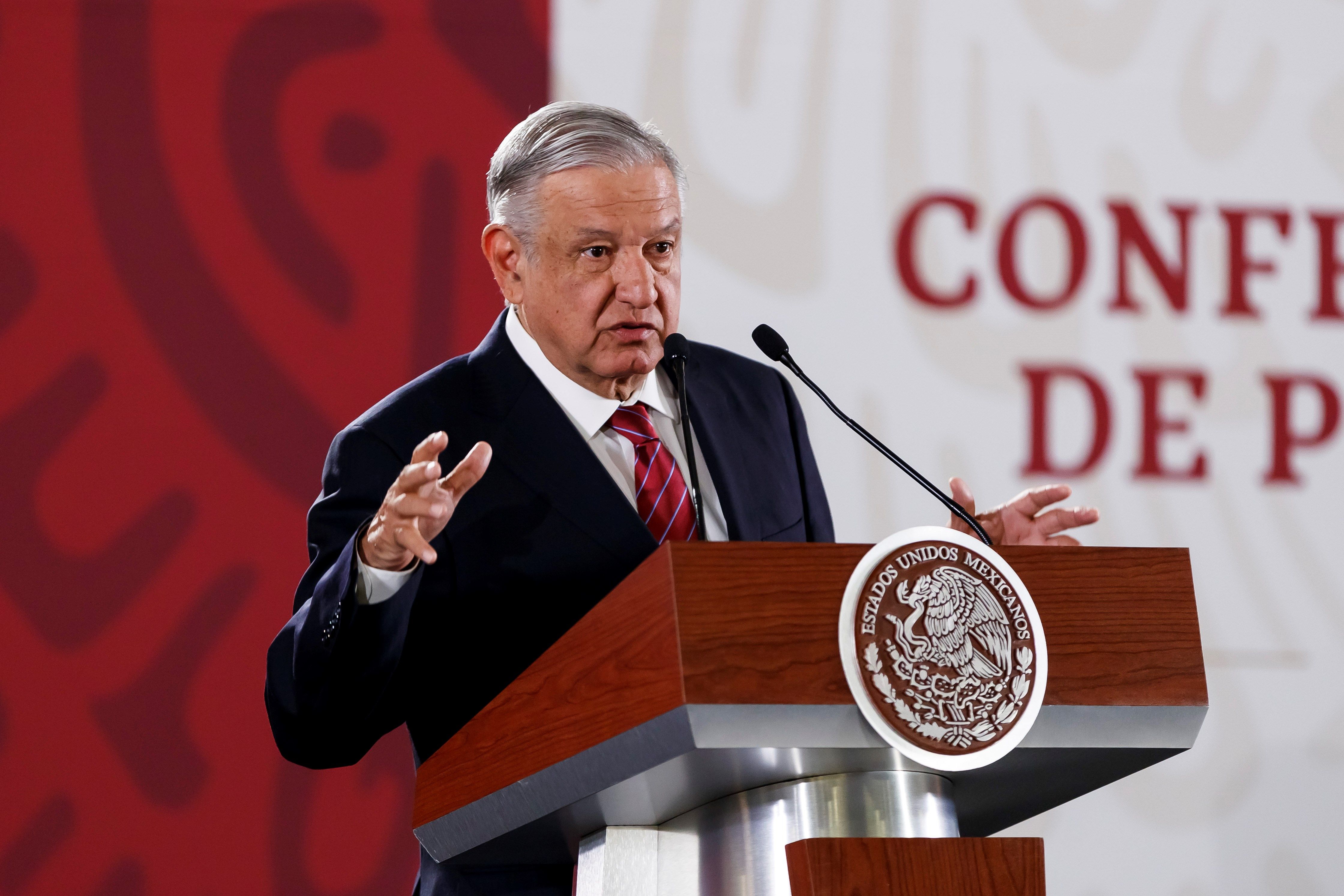  López Obrador y Trump reafirman “amistad y cooperación” en llamada telefónica