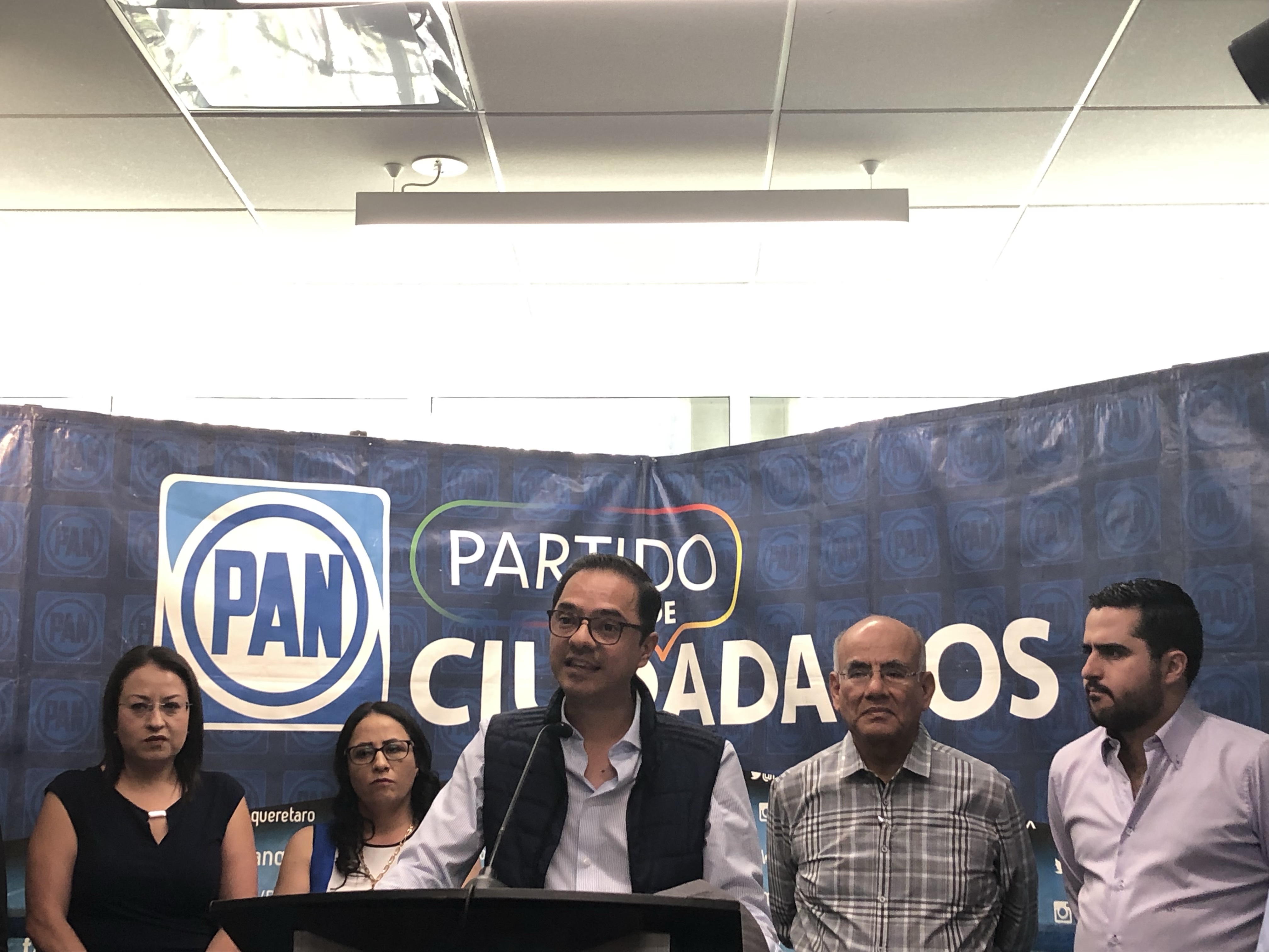  Panistas de Querétaro presentan exhortos e iniciativas en salud, archivos y adultos mayores