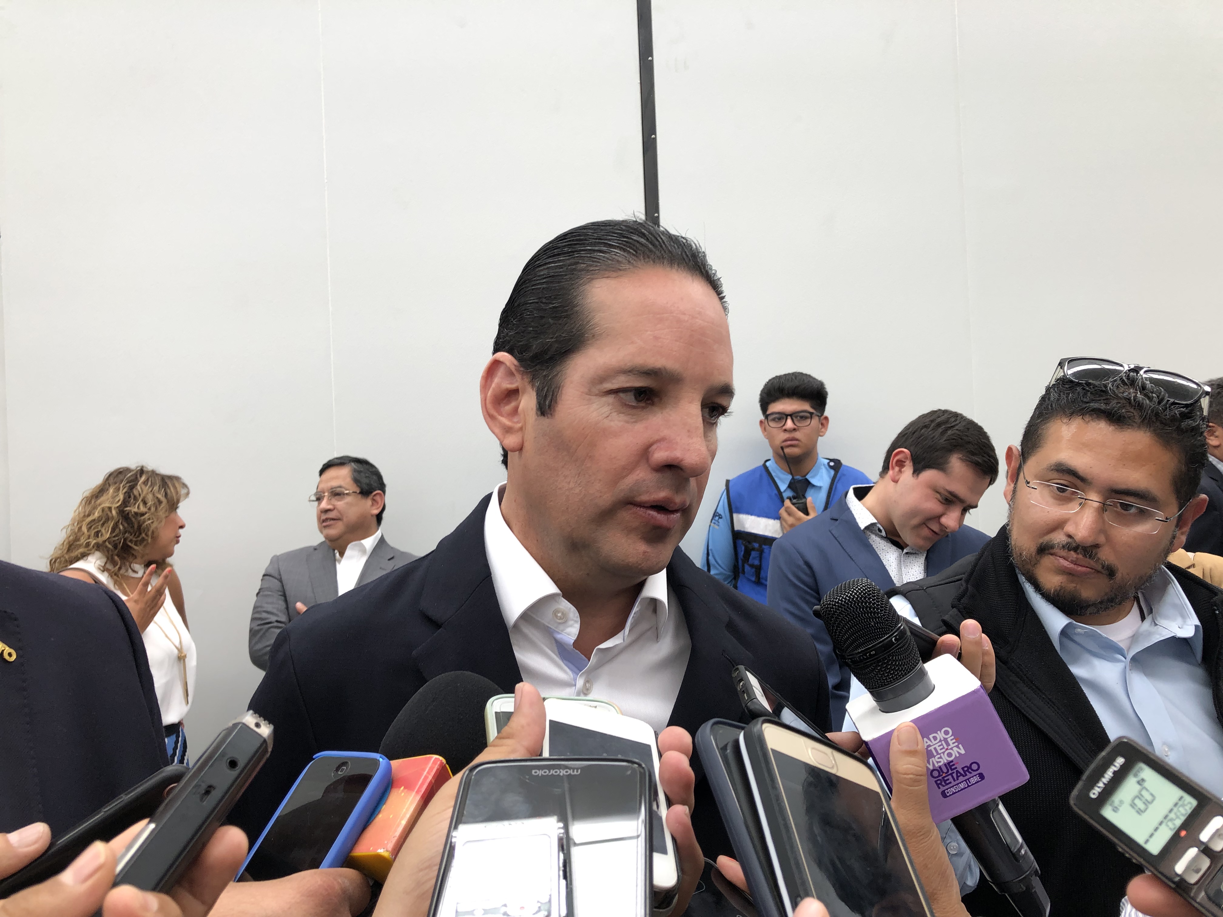 Descarta Pancho Domínguez que haya “pelea por inversiones” con otros estados