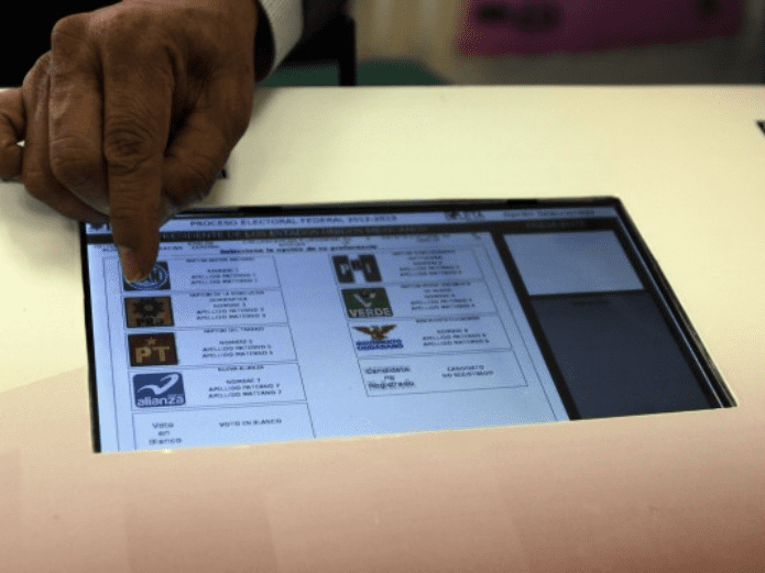  Un millón de mexicanos en EUA podrán votar electrónicamente en 2021: INE