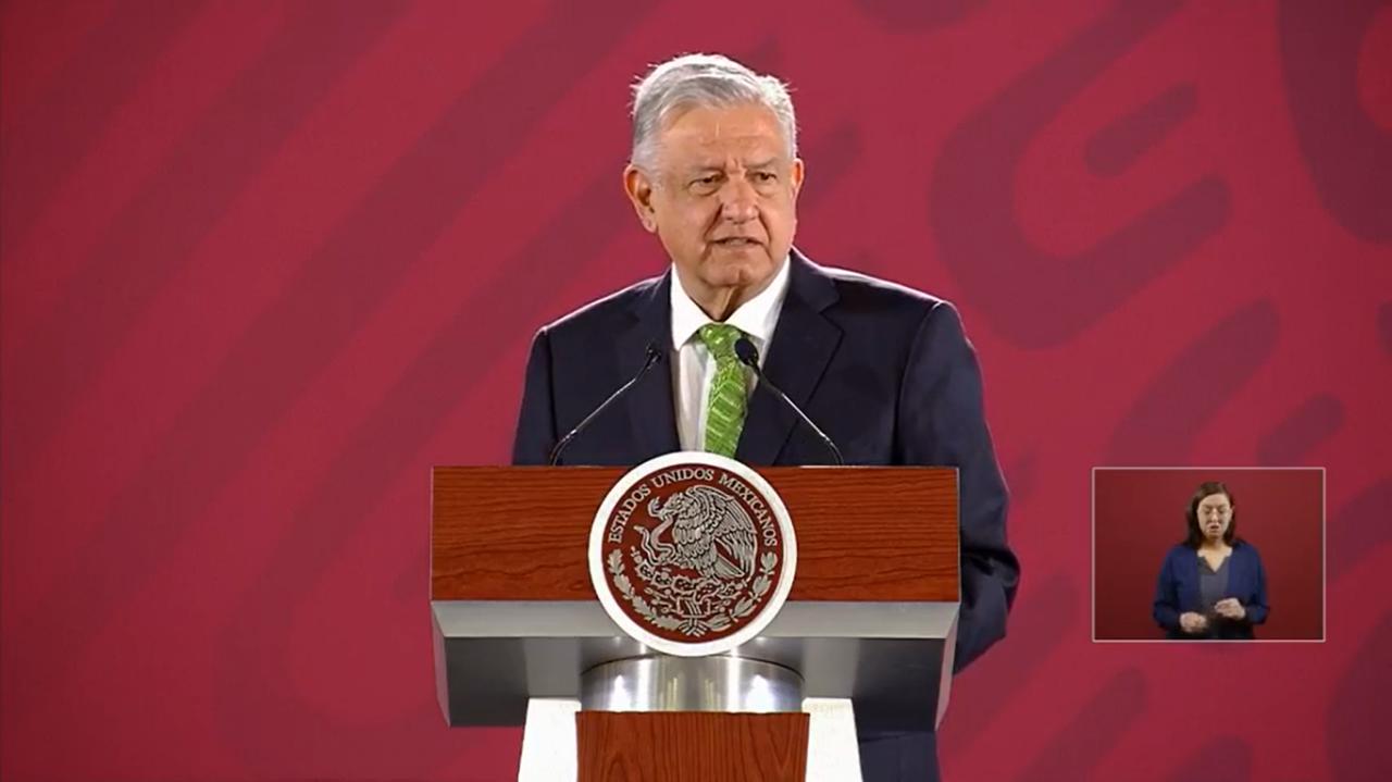  Plantea López Obrador encuesta para elegir nuevo dirigente de Morena