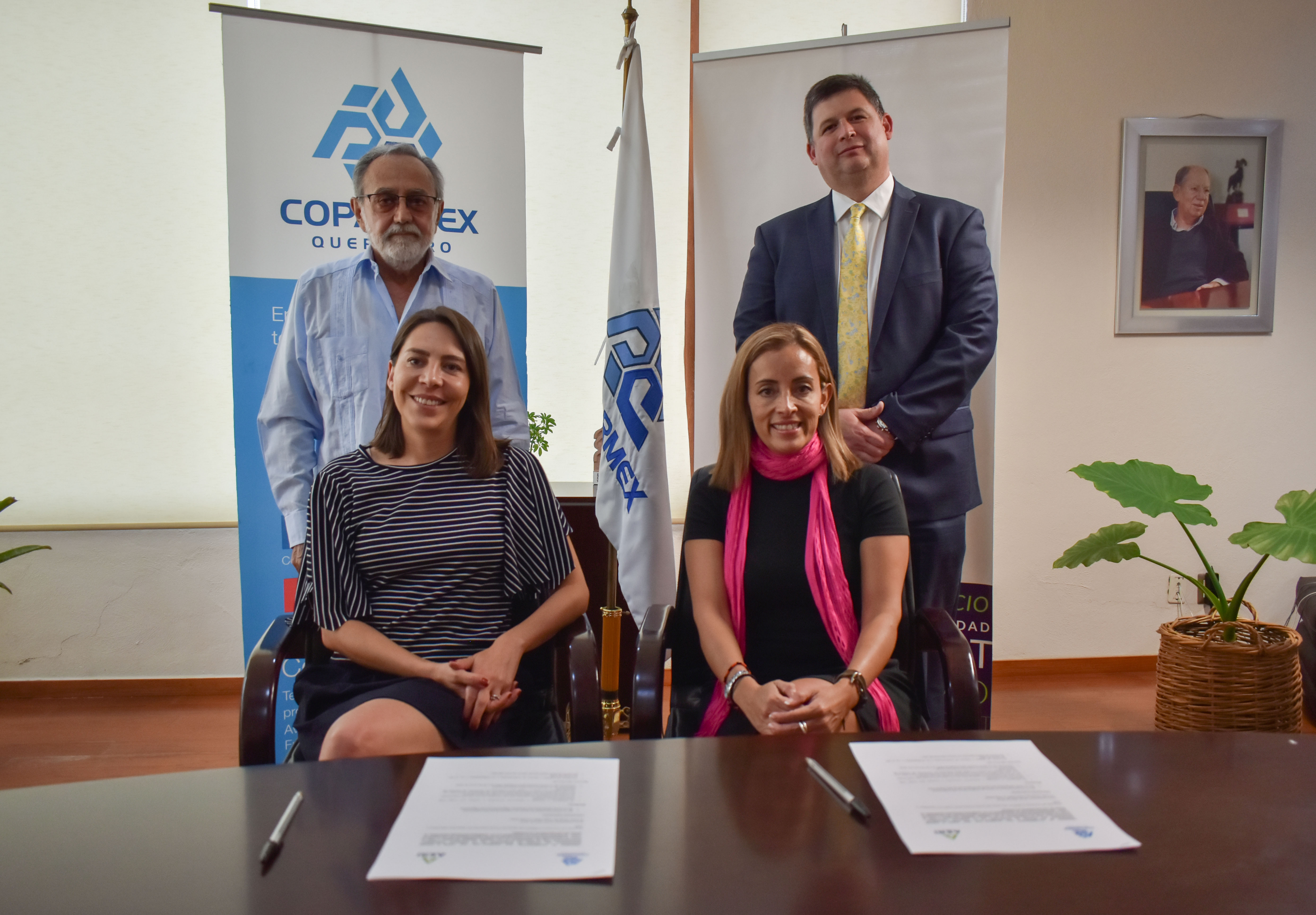  Coparmex Querétaro firma convenio para fortalecer el desarrollo de talento humano