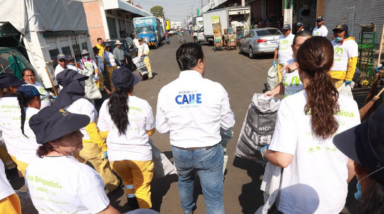  Con apoyo del municipio de Querétaro, ciudadanos retiran 50 toneladas de basura