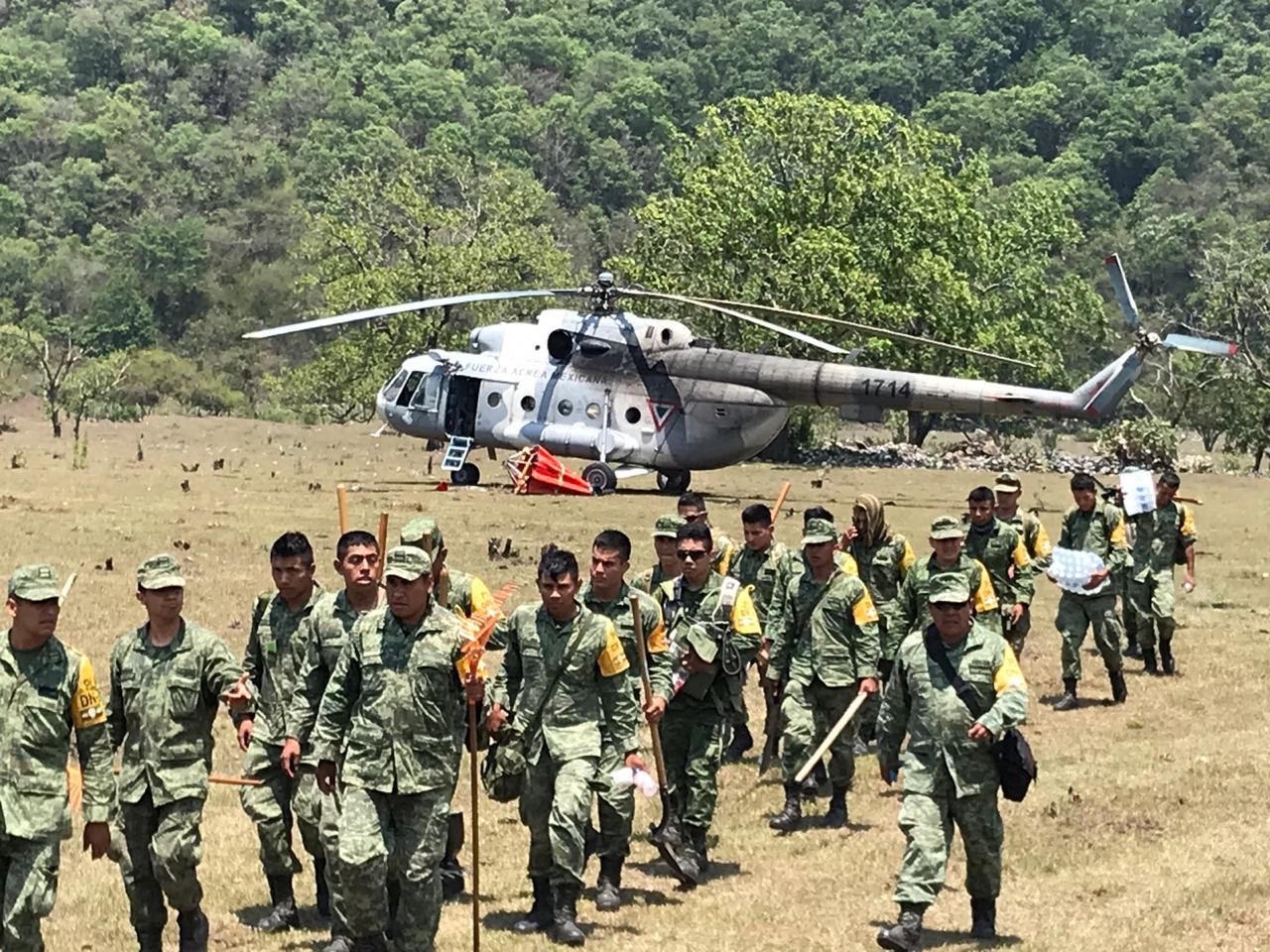  Marinos localizan por tierra restos del helicóptero colapsado en Valle Verde