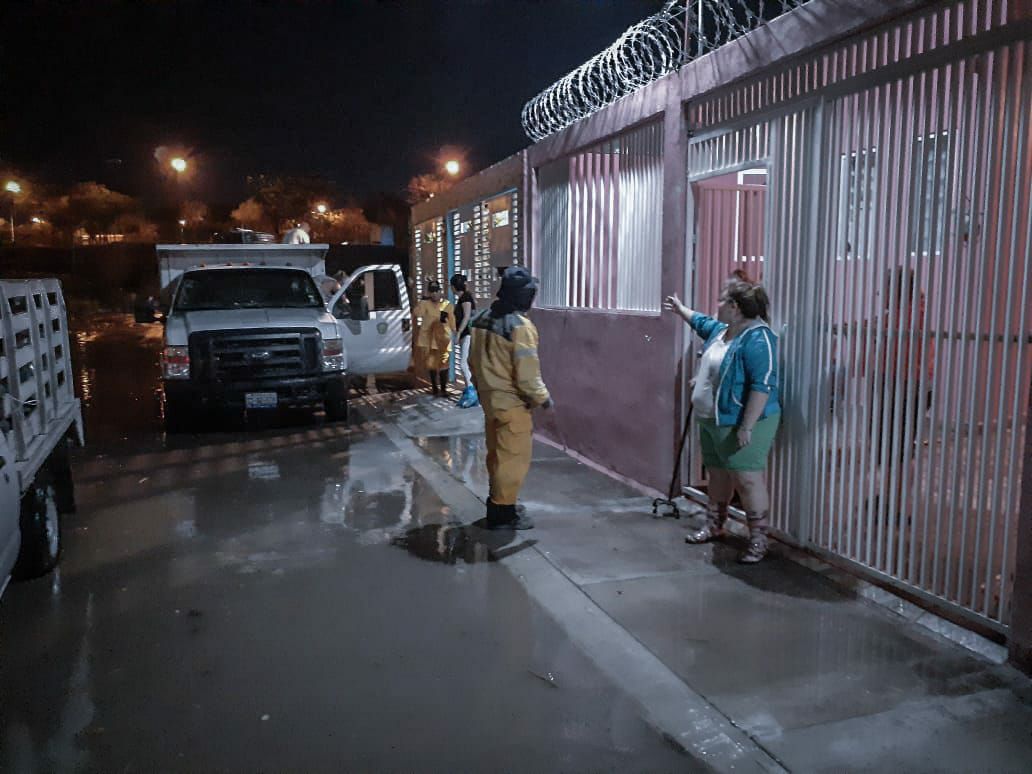  Lluvia provoca percances en la zona de Satélite