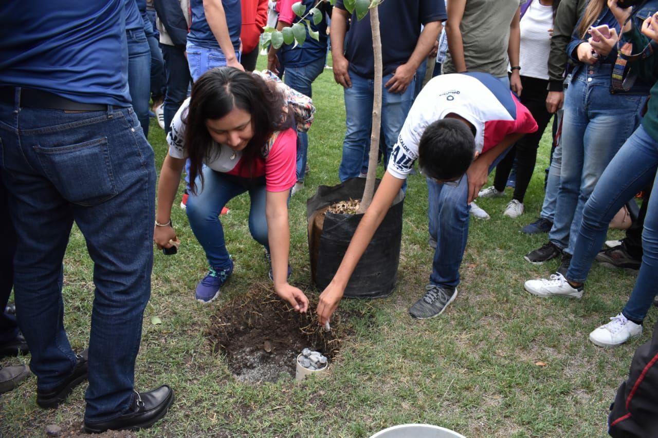  Municipio de Querétaro realiza el Primer Foro de su Voluntariado Joven
