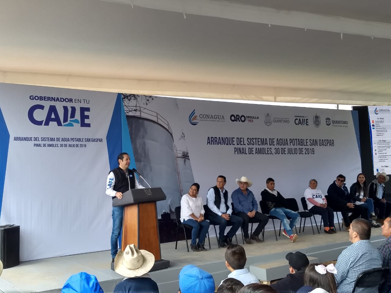  Inaugura Pancho Domínguez sistema de agua potable en Pinal de Amoles